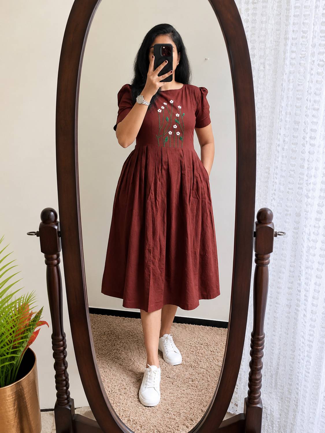 Shri Women Maroon Fit and Flare Midi Dress - Image 4