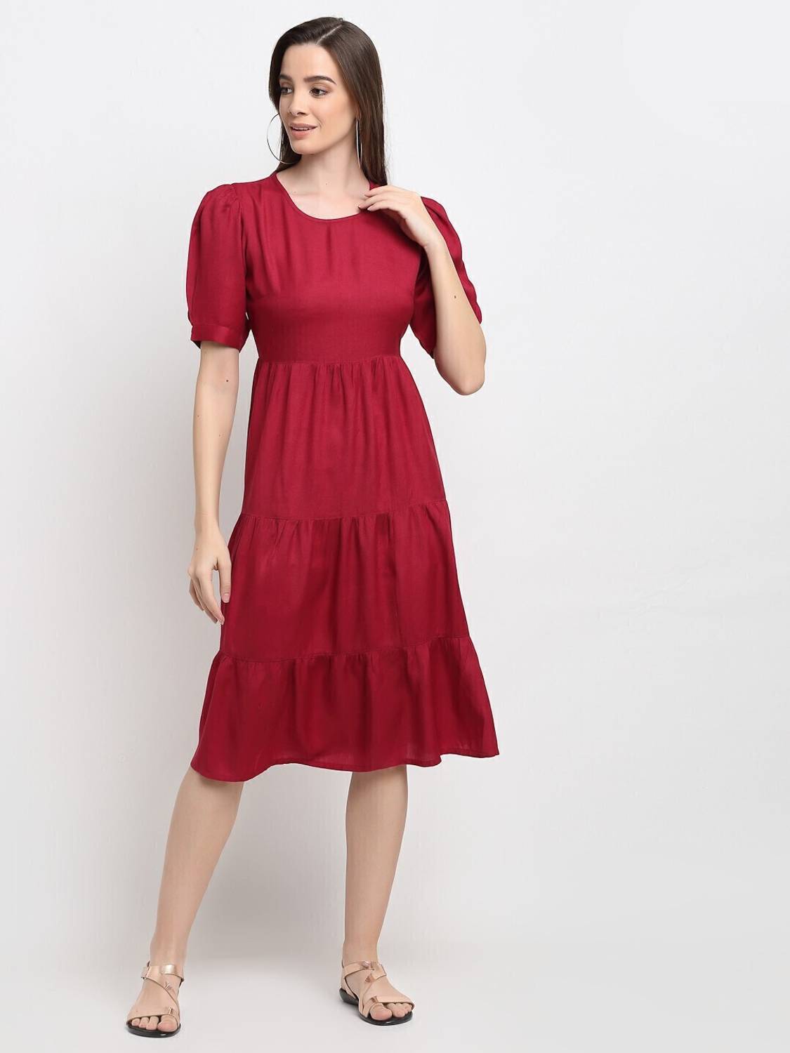 BRINNS Women Tiered Maroon Knee Length Dress