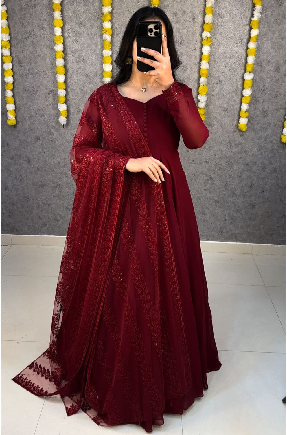 Image of HAYAN STYLISTA Anarkali Gown