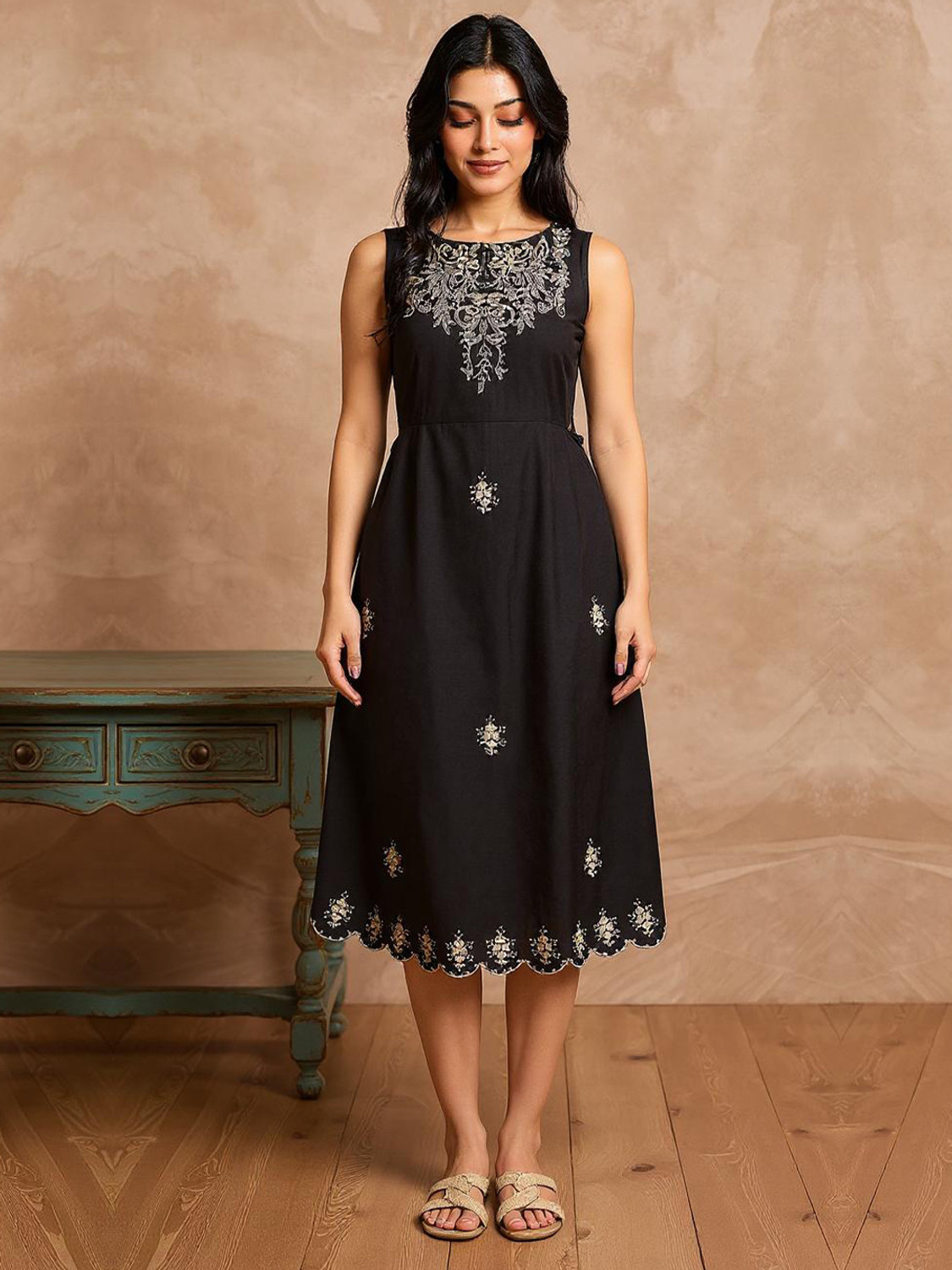 Image of ZUMMER Women Sheath Black Midi /Calf Length Dress