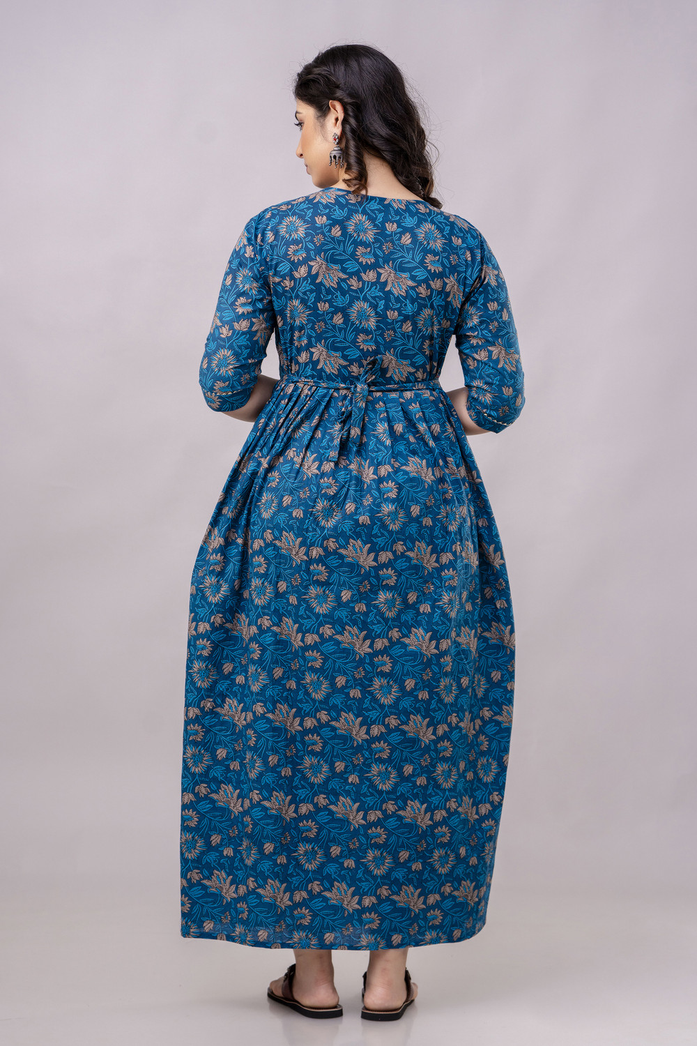 Image of Stylishthreads Women Fit and Flare Blue Midi /Calf Length Dress