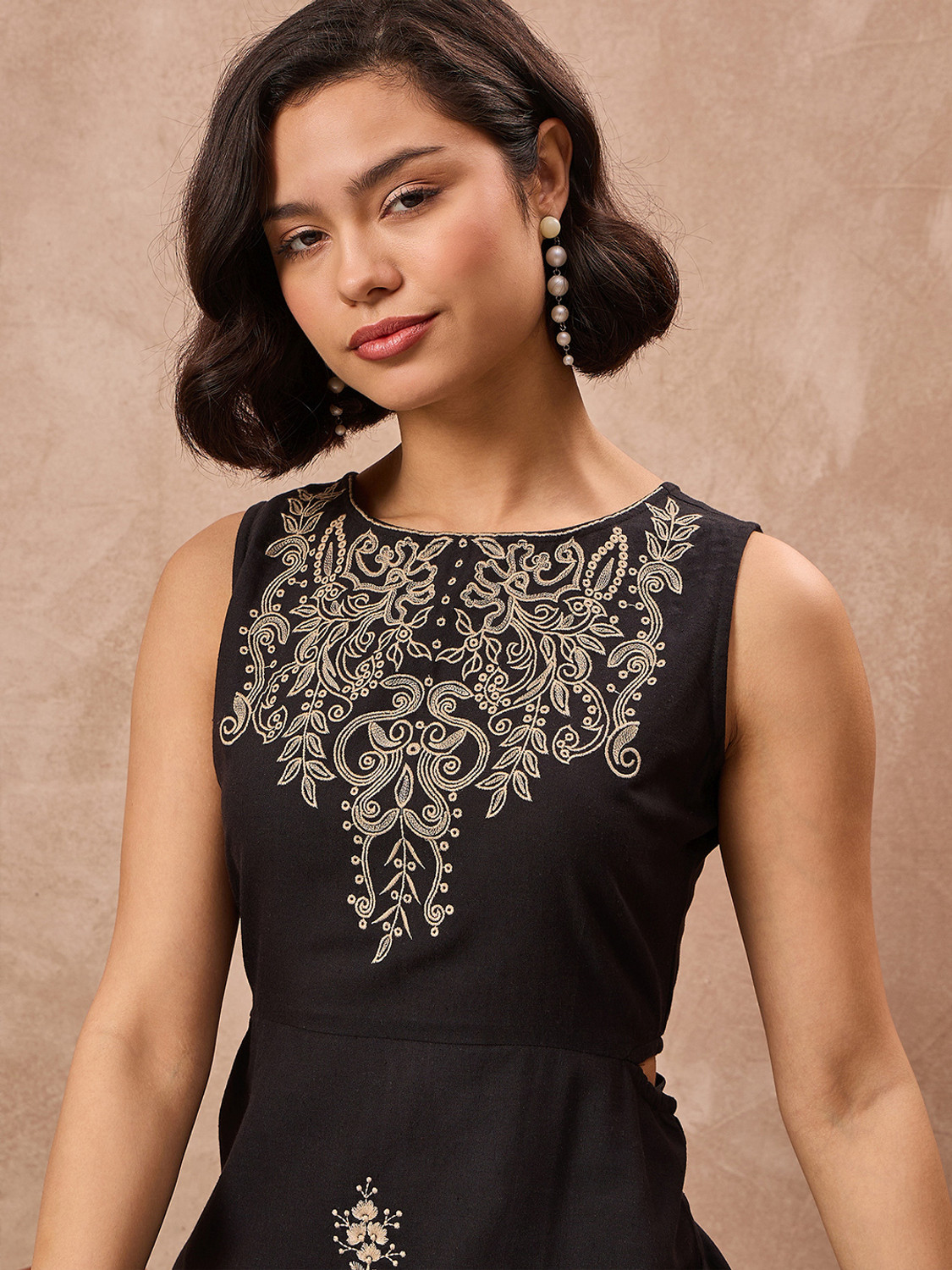 Image of ZUMMER Women Sheath Black Midi /Calf Length Dress
