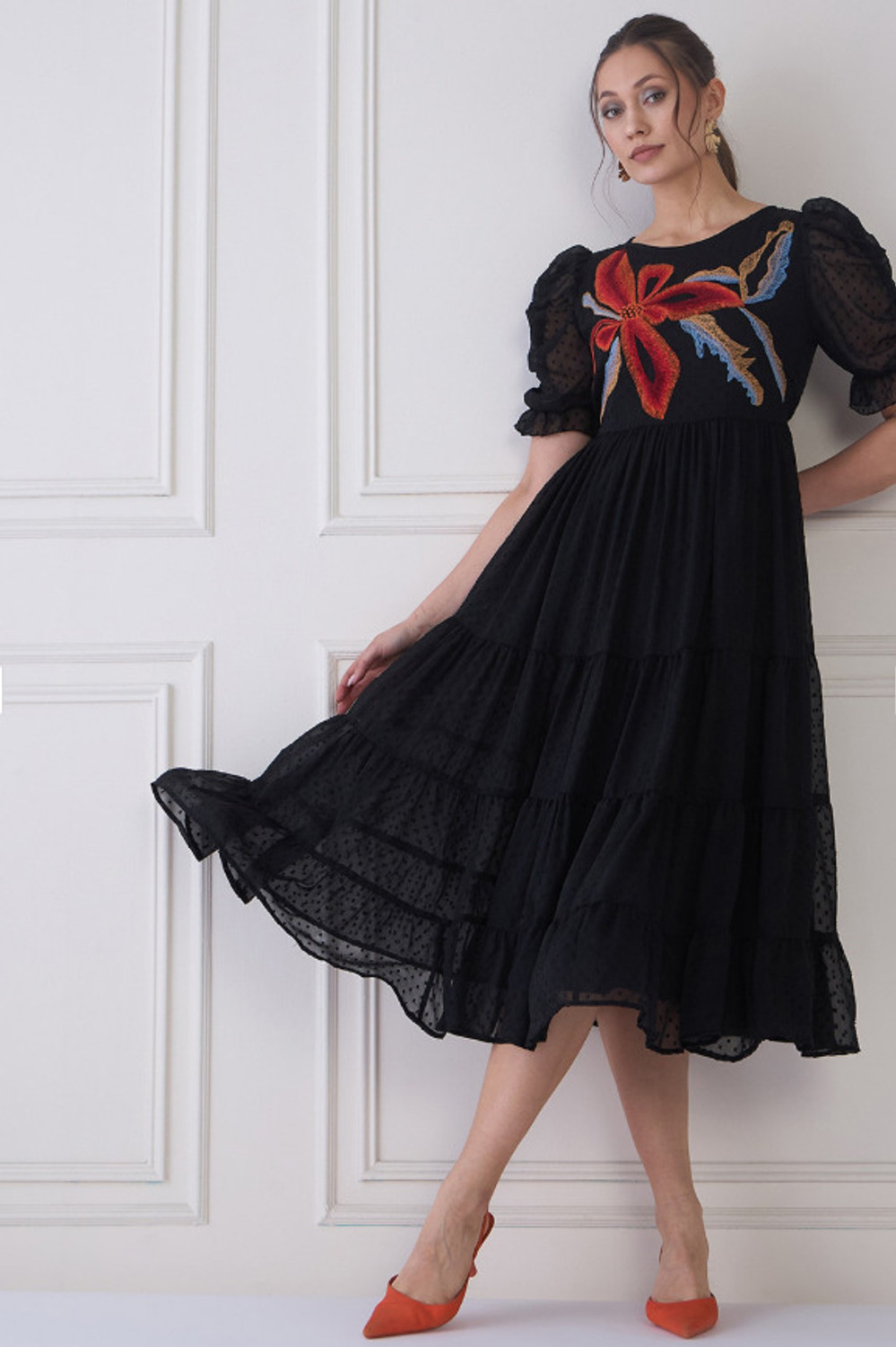 Onixino Women A-line Black Below Knee Dress