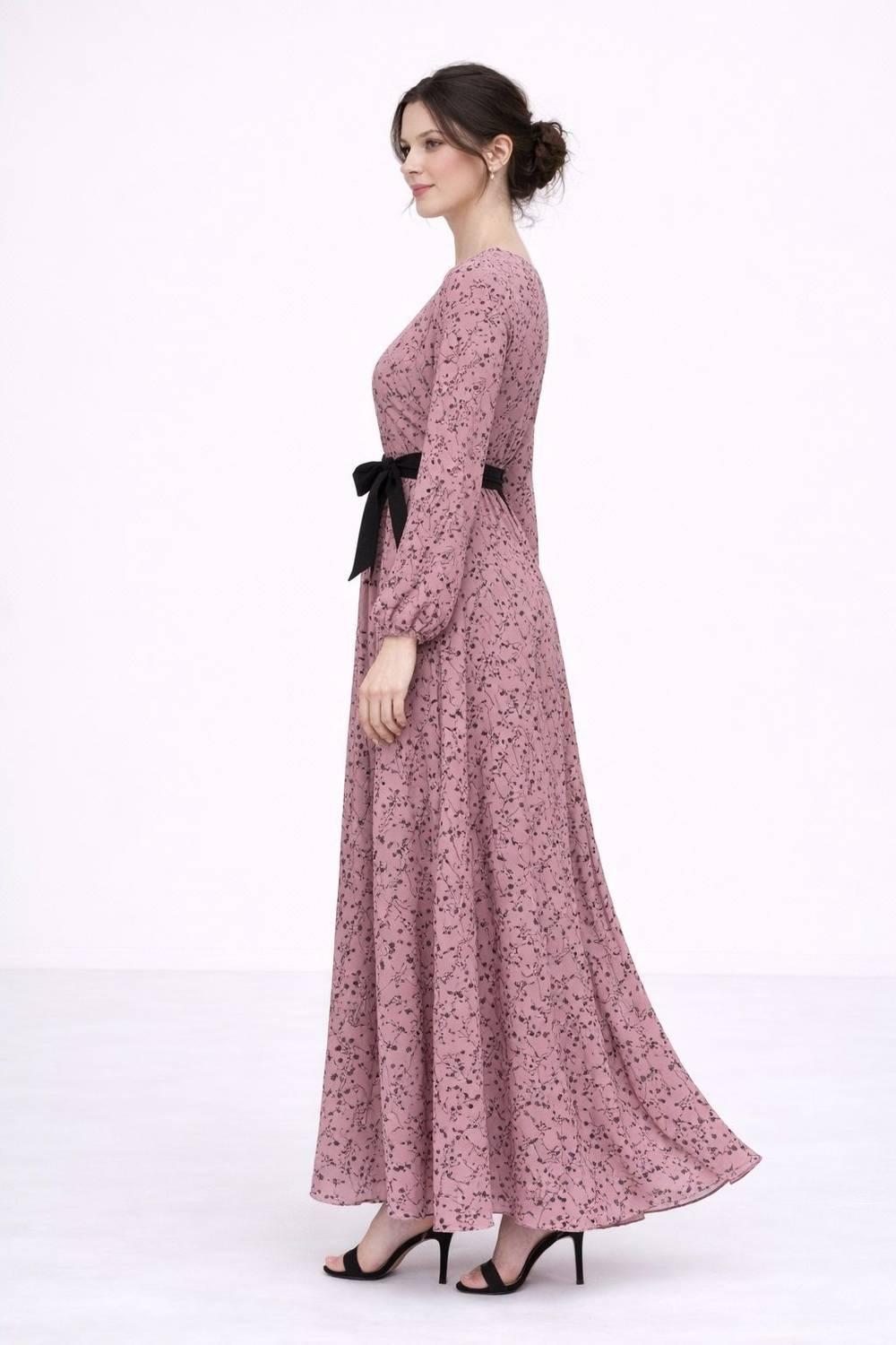 chinese dress ladies Amazon.com: Suohuicp Adult Sansa Stark Cosplay Top Robe Dress Brooch Pins  with Belt Lady Sansa Stark Costume Cloak for Halloween Carnival Outfits  (Black, X-Small) : Clothing, Shoes & Jewelry main image 1