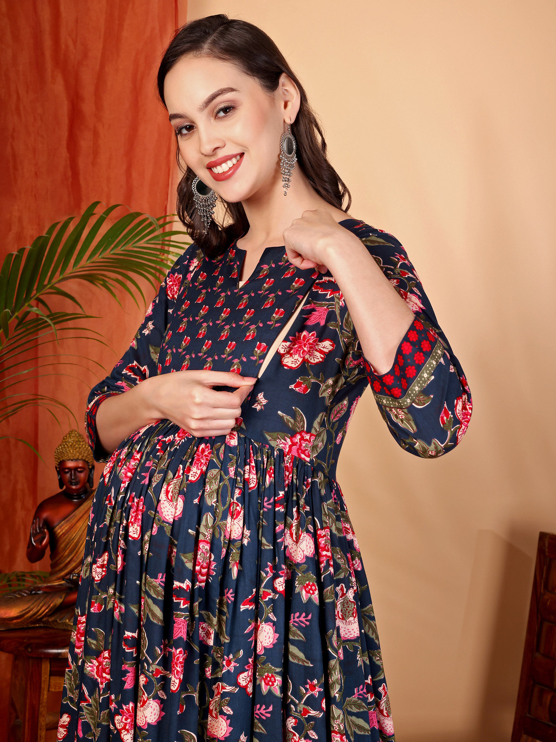 Image of Taranjal Women Gown Multicolor Knee Length Dress