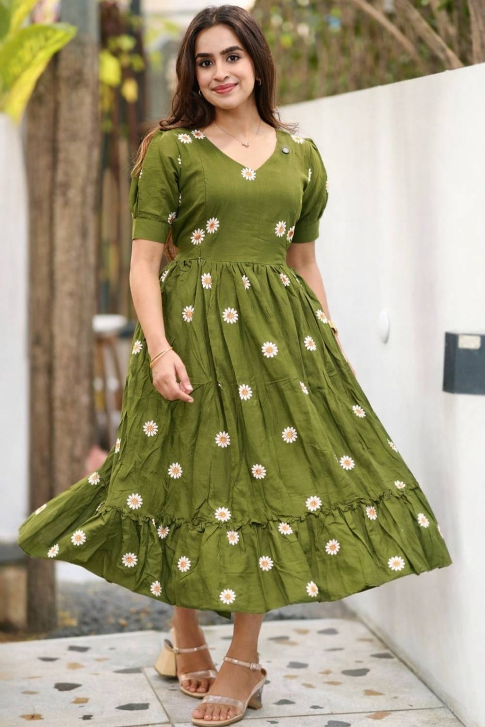 BNT Women Gown Green Above Knee/Mid Thigh Length Dress