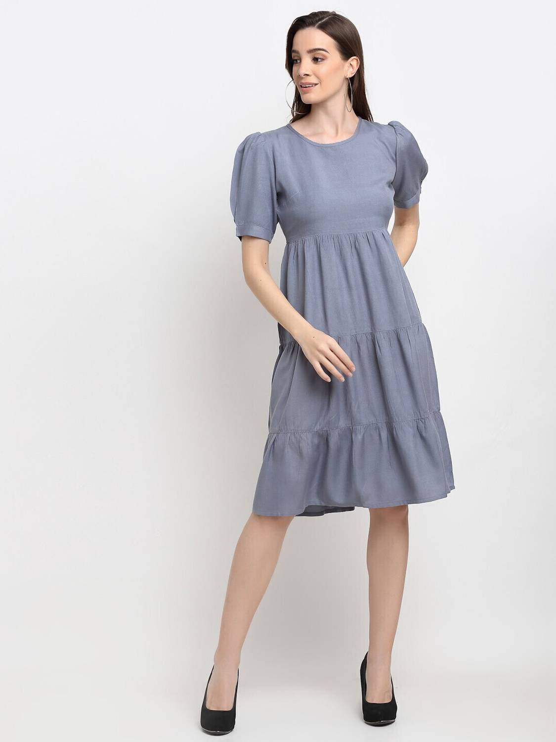 BRINNS Women Tiered Grey Knee Length Dress