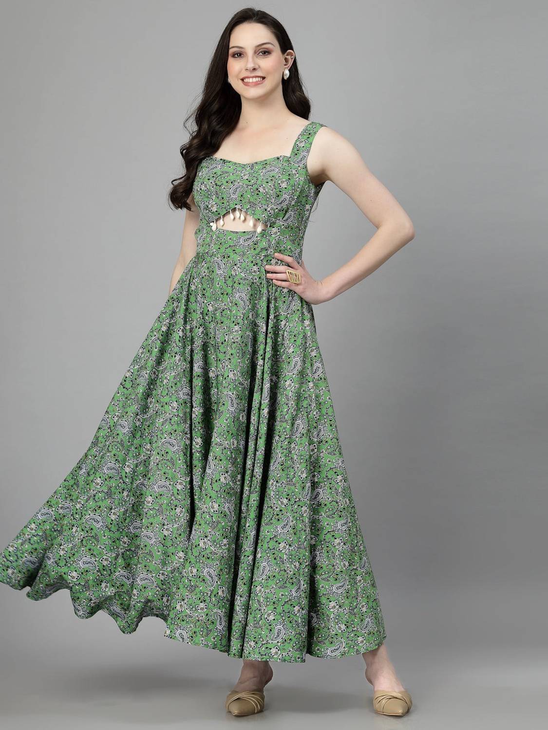 yuvicretion Women Fit and Flare Green Maxi/Full Length Dress