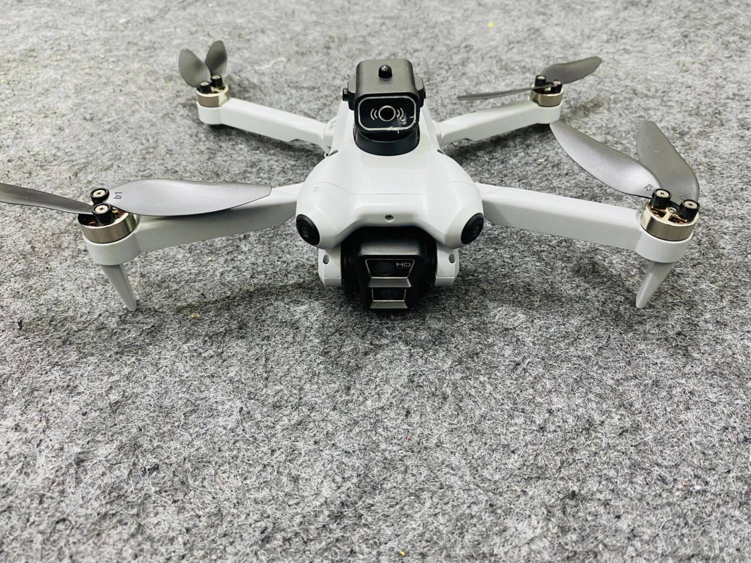 Playtastic DJW M4 Pro Ultra 4K Brushless Drone with Gimbal Camera - Image 4