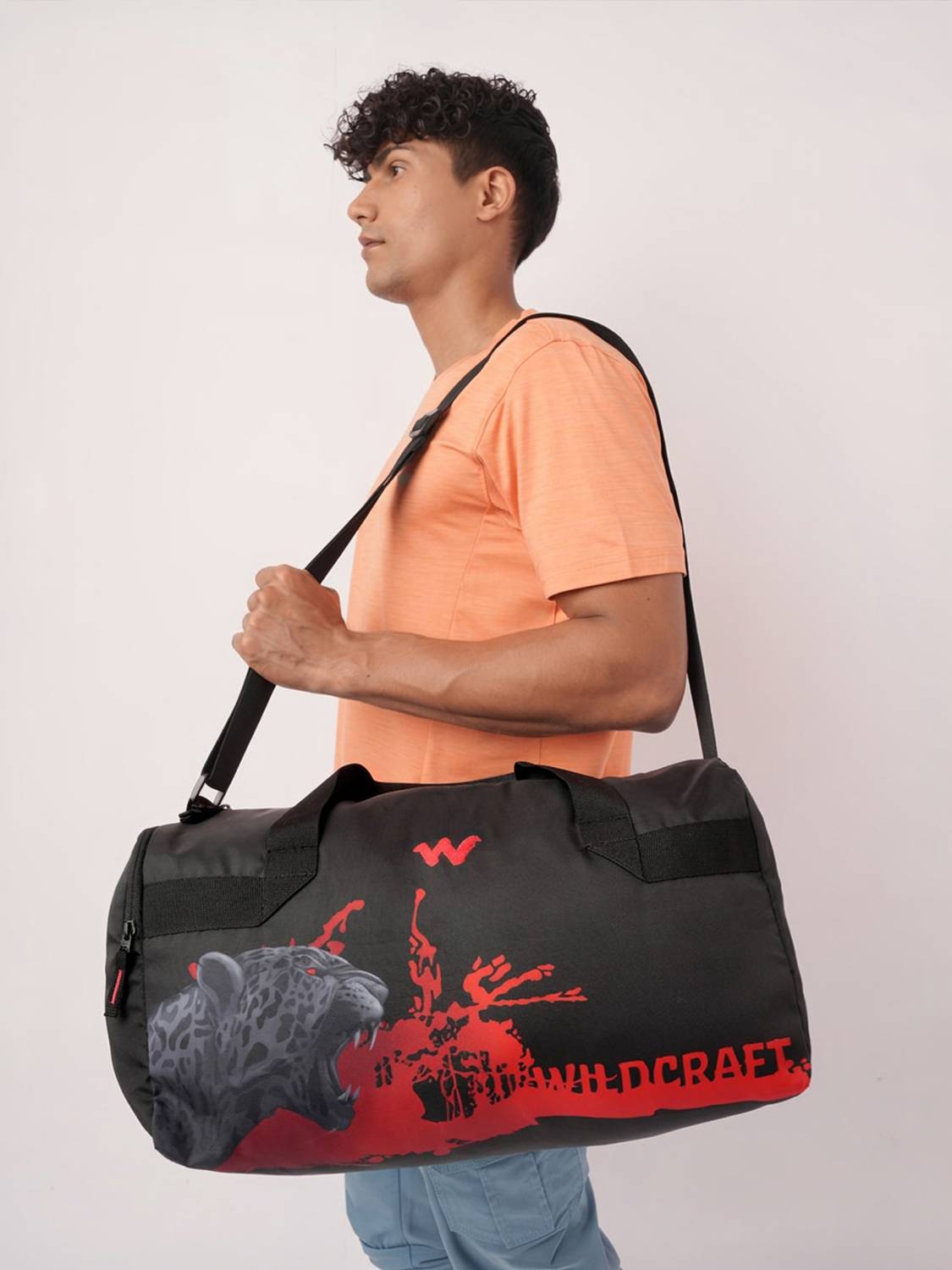 Wildcraft Howler Duffel 25L Black - Image 4