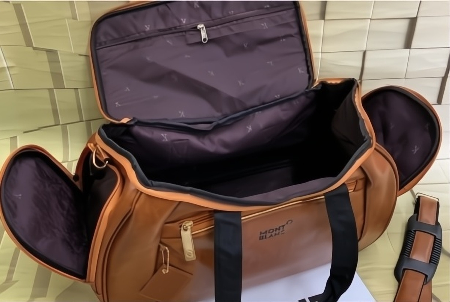 Image of Haya Travels Druffle Bags (TAN) Duffel Without Wheels