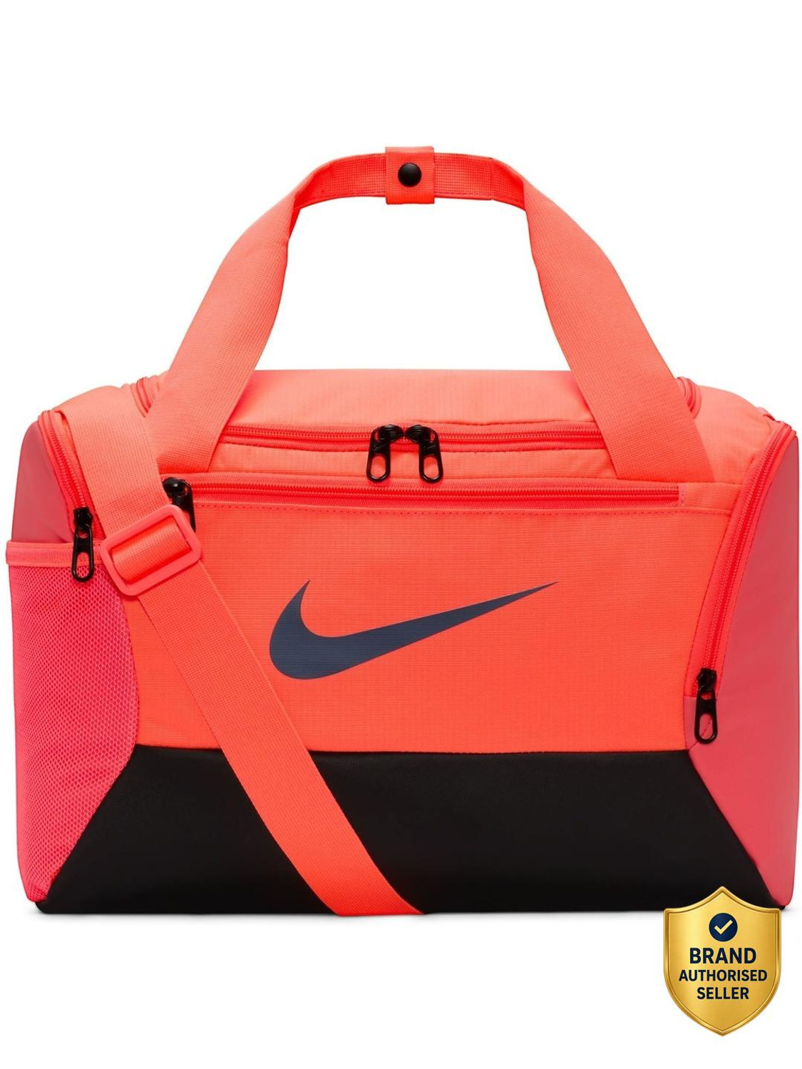 Image of NIKE Brasilia 9.5 Gym Duffel Bag