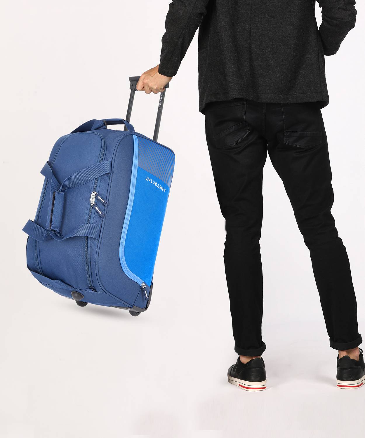 ARISTOCRAT 25 inch/63 cm SMASH DFT (H) 54 + 64 BLUE Duffel With ARISTOCRAT 25 inch/63 cm SMASH DFT (H) 54 + 64 BLUE Duffel With