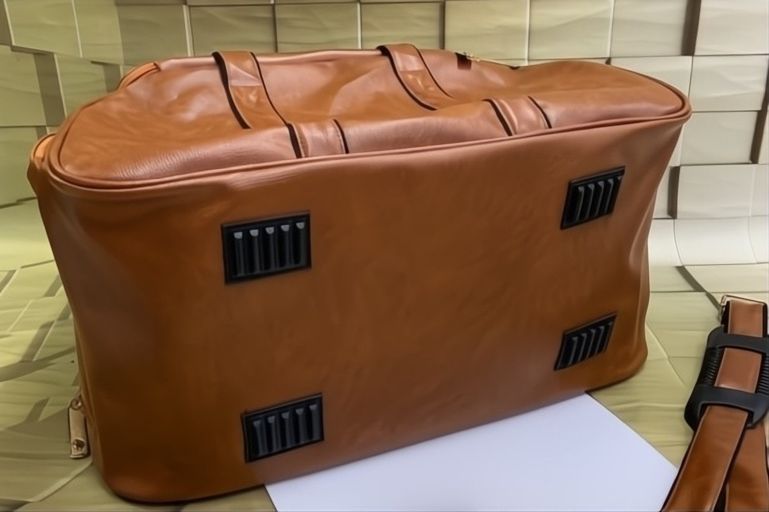 Image of Haya Travels Druffle Bags (TAN) Duffel Without Wheels