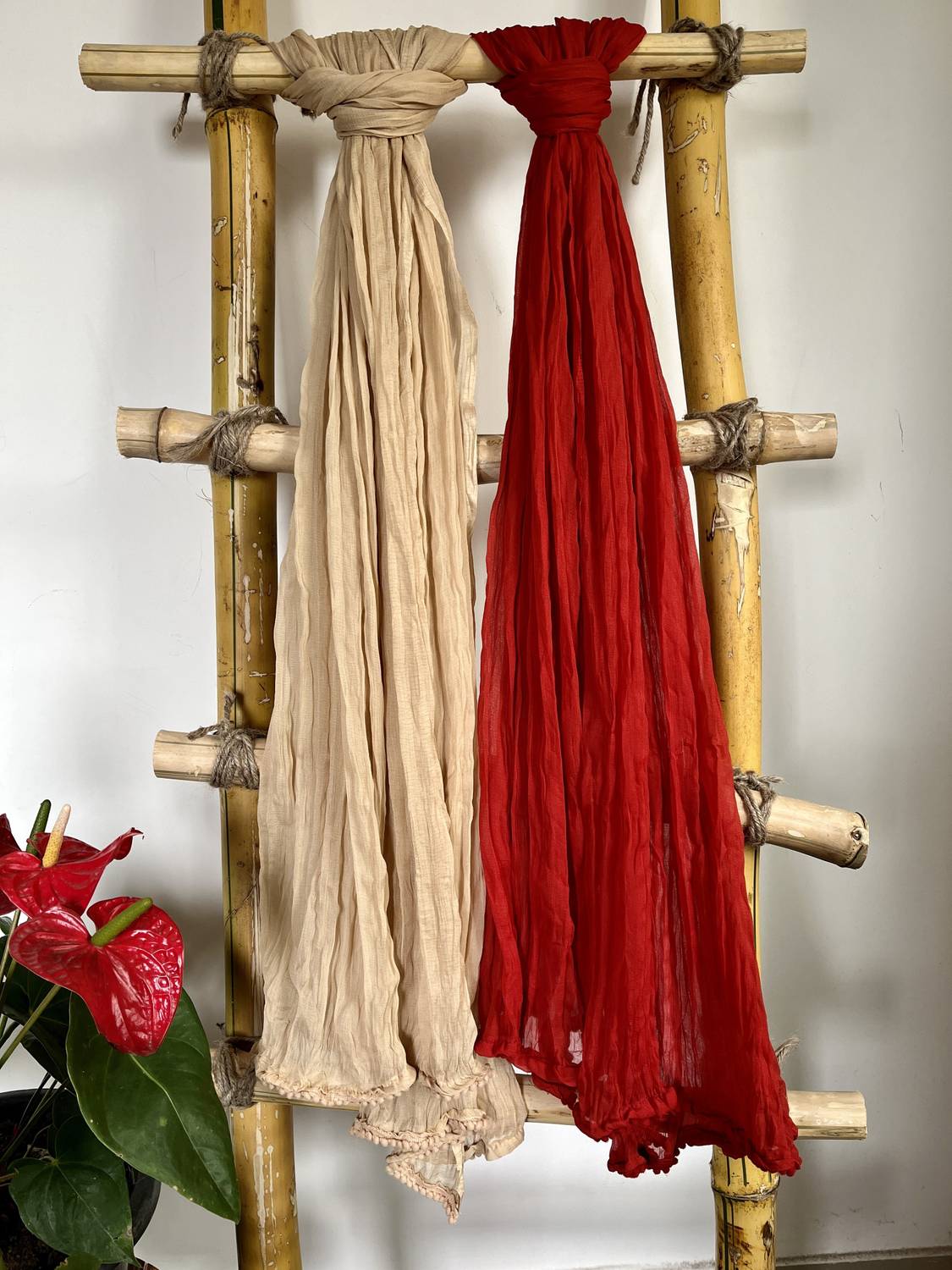 Hella Fashions Chiffon Solid Beige, Red Women Dupatta