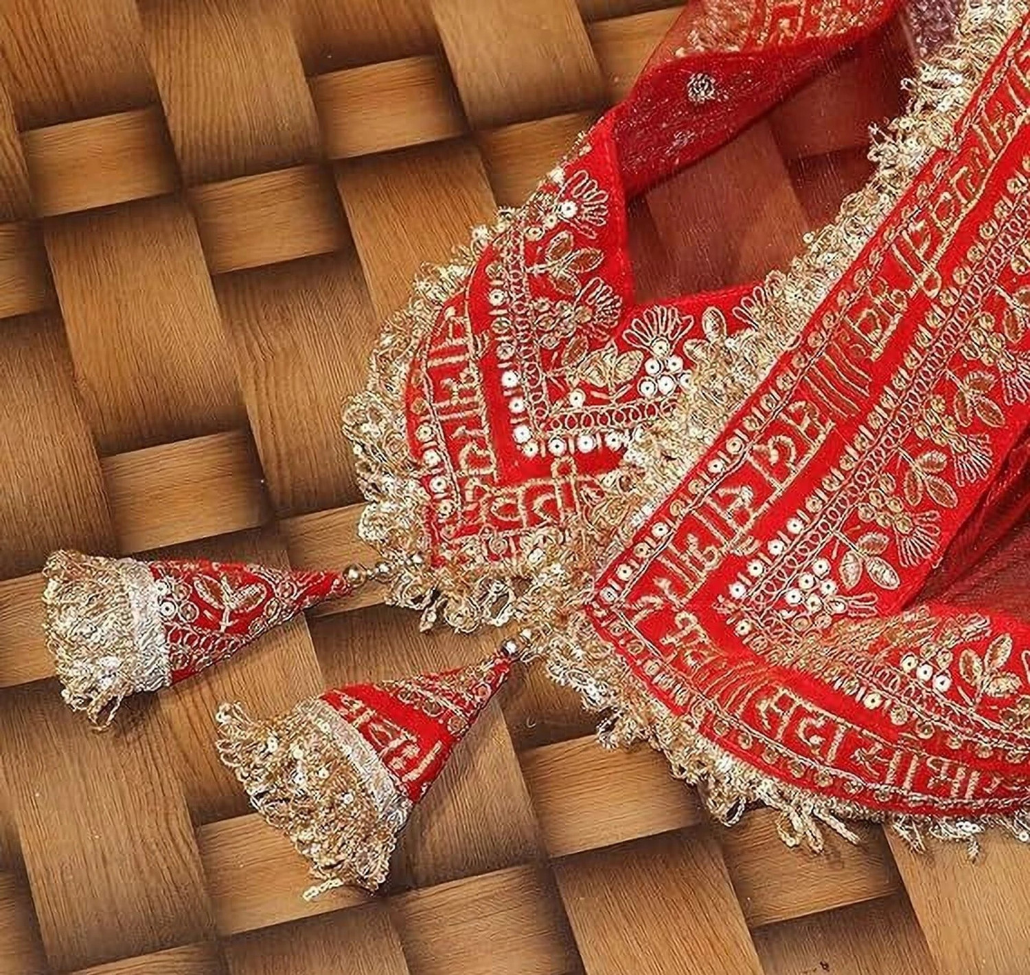 Image of TinyTwist Net Embellished, Solid Women Dupatta