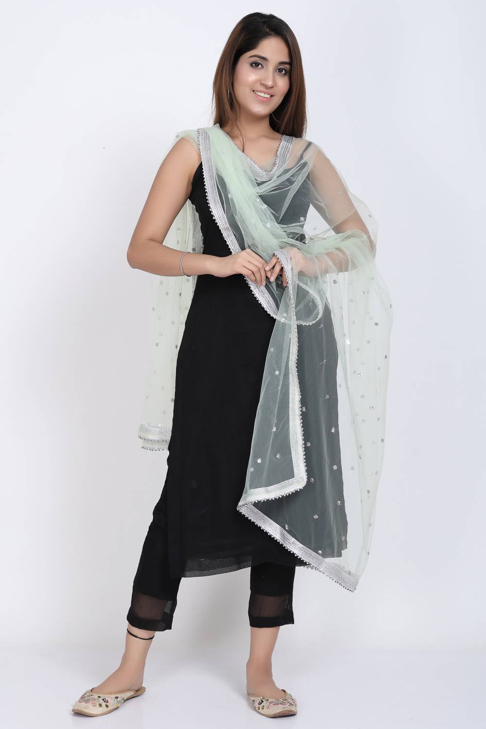Trendz Hack Net Embellished Green Women Dupatta