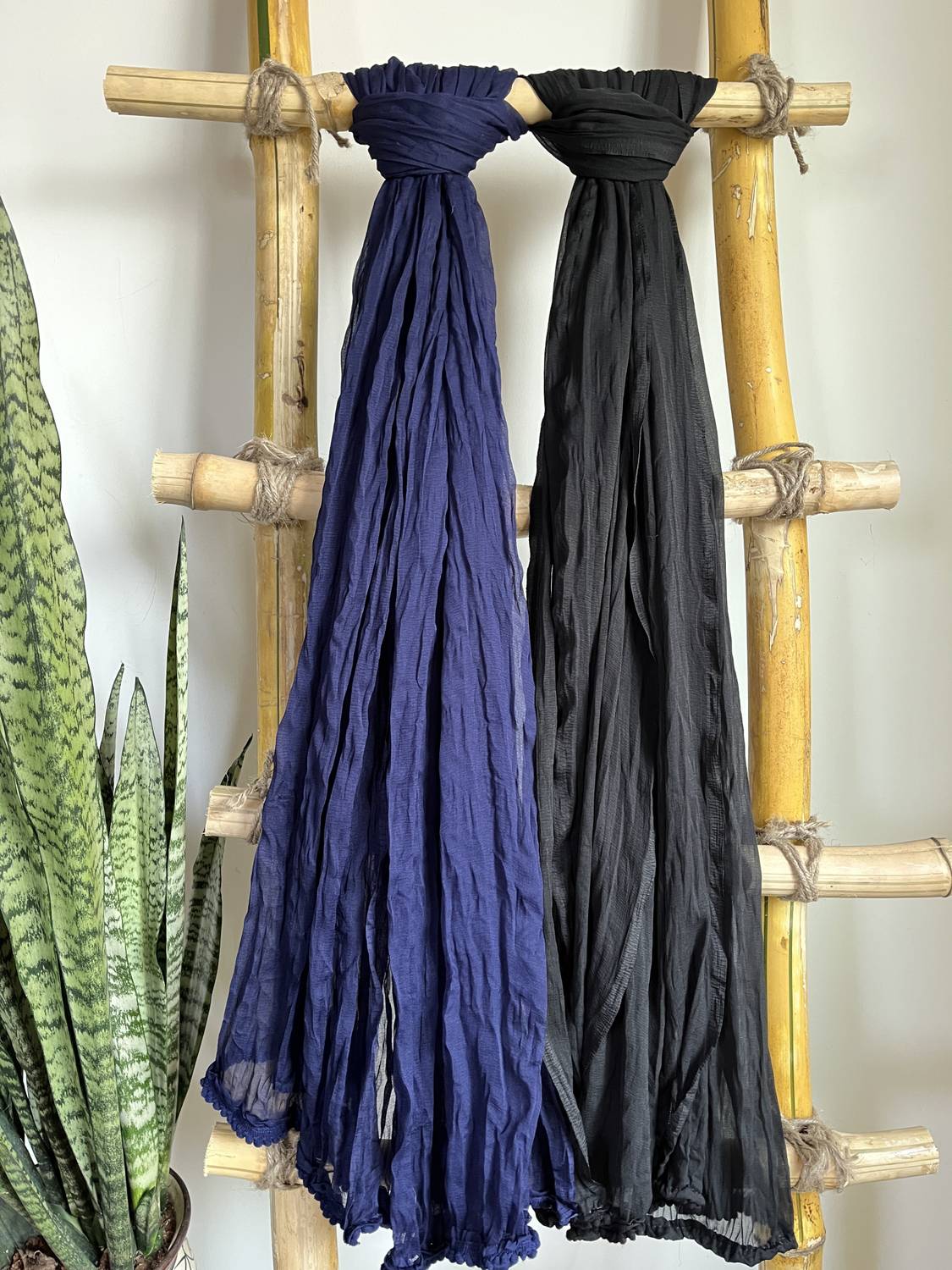 Hella Fashions Chiffon Solid Black, Dark Blue Women Dupatta
