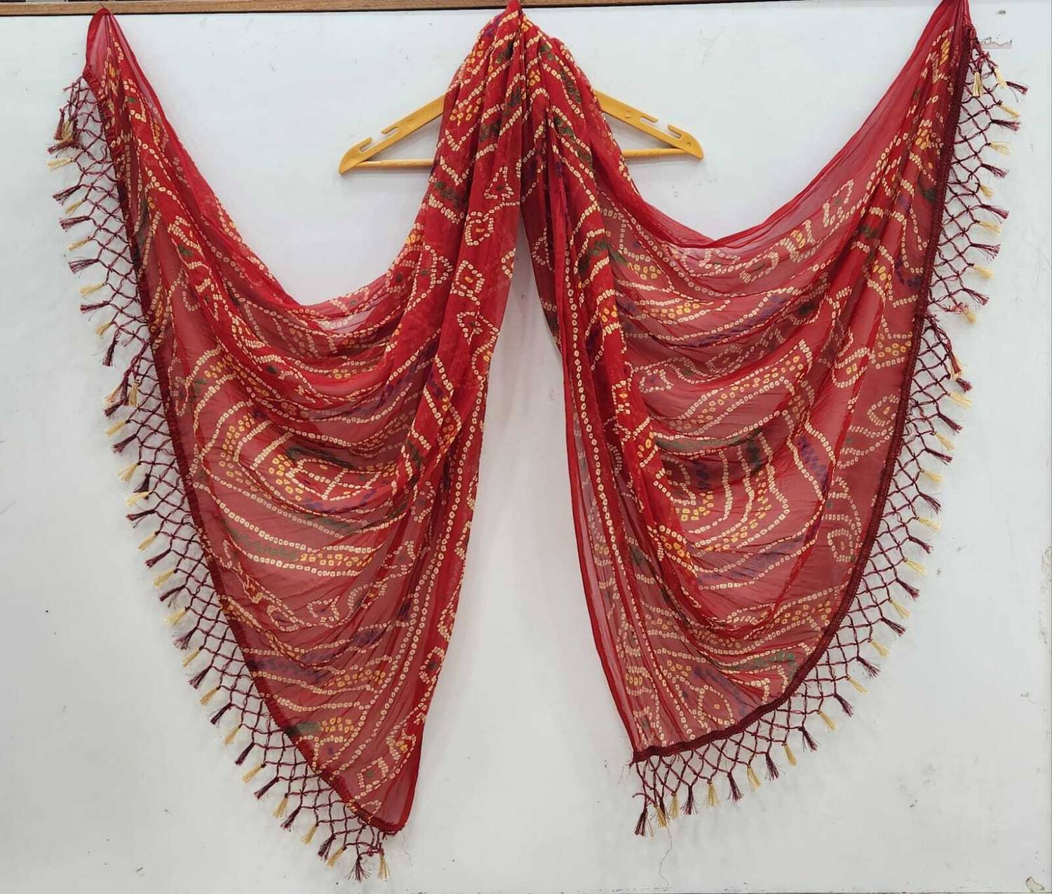 VARNIMALL Chiffon Printed Red Women Dupatta