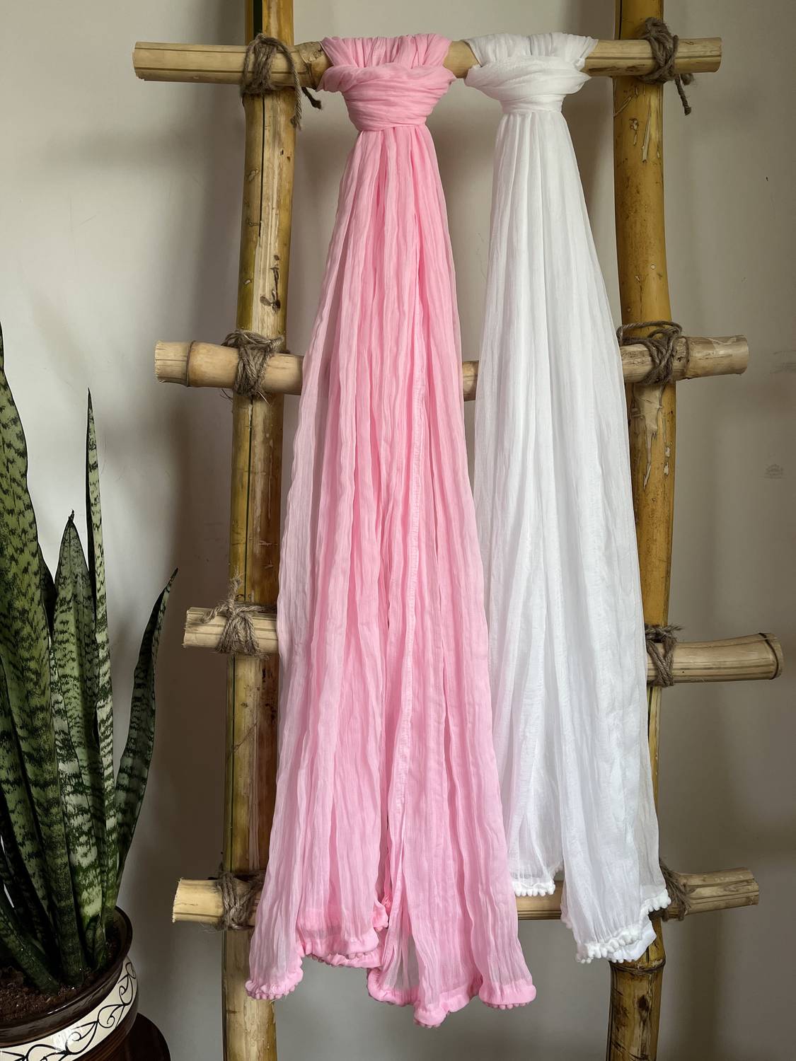 Hella Fashions Chiffon Solid Pink, White Women Dupatta