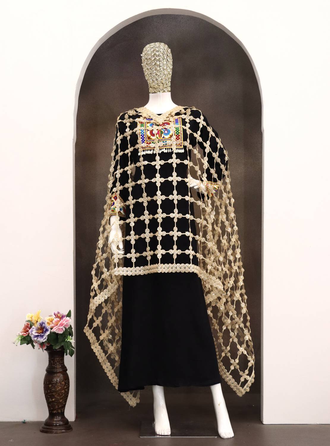 SOMVATI Net Embroidered Gold Women Dupatta