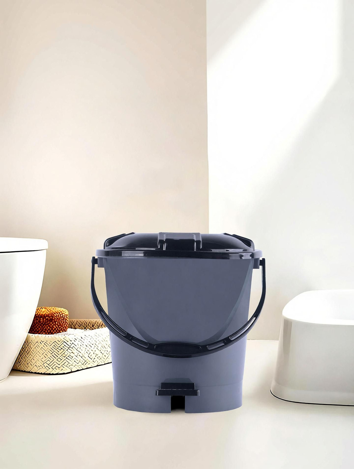 Image of KUBER INDUSTRIES Multiuses Plastic Pedal Dustbin, Trash Can With Handle, 7 Litre (Grey) Plastic Dustbin (Grey)