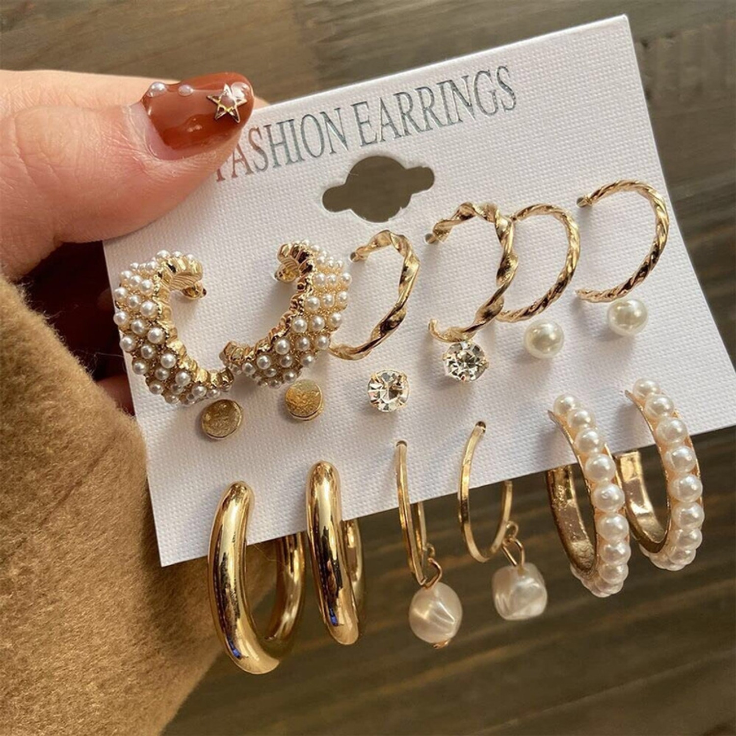 Image of Exotique Combo 9 Pair Stunning Gold Plated Pearl Hoop Earrings Metal Stud Earring Alloy Hoop Earring, Stud Earring