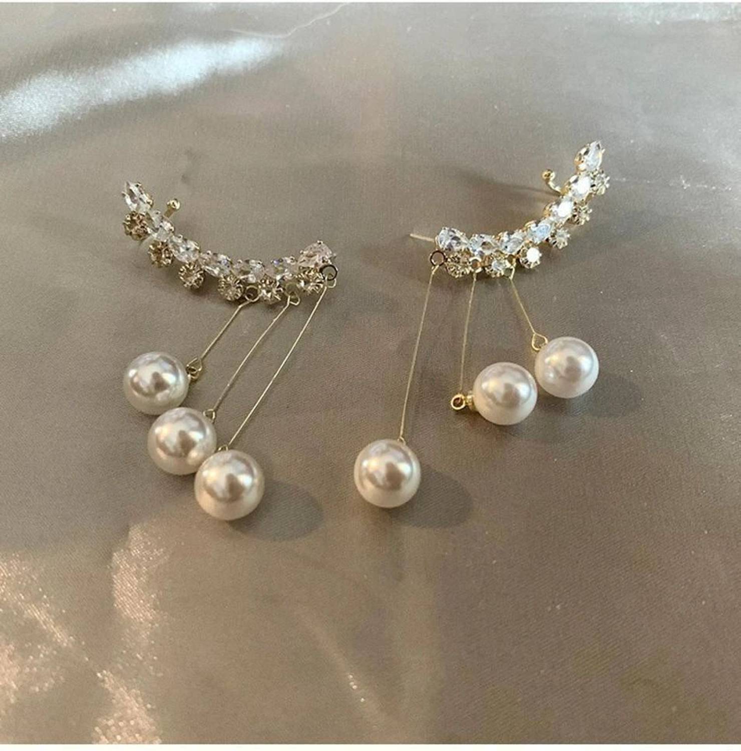zayraa Pearl Multi Strings Alloy Cuff Earring - Image 5