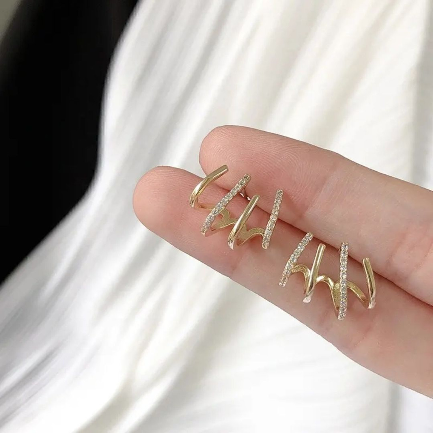 Image of estailo fashion Sandhyora Bling Blogger Daisy Earrings Cubic Zirconia Alloy Stud Earring