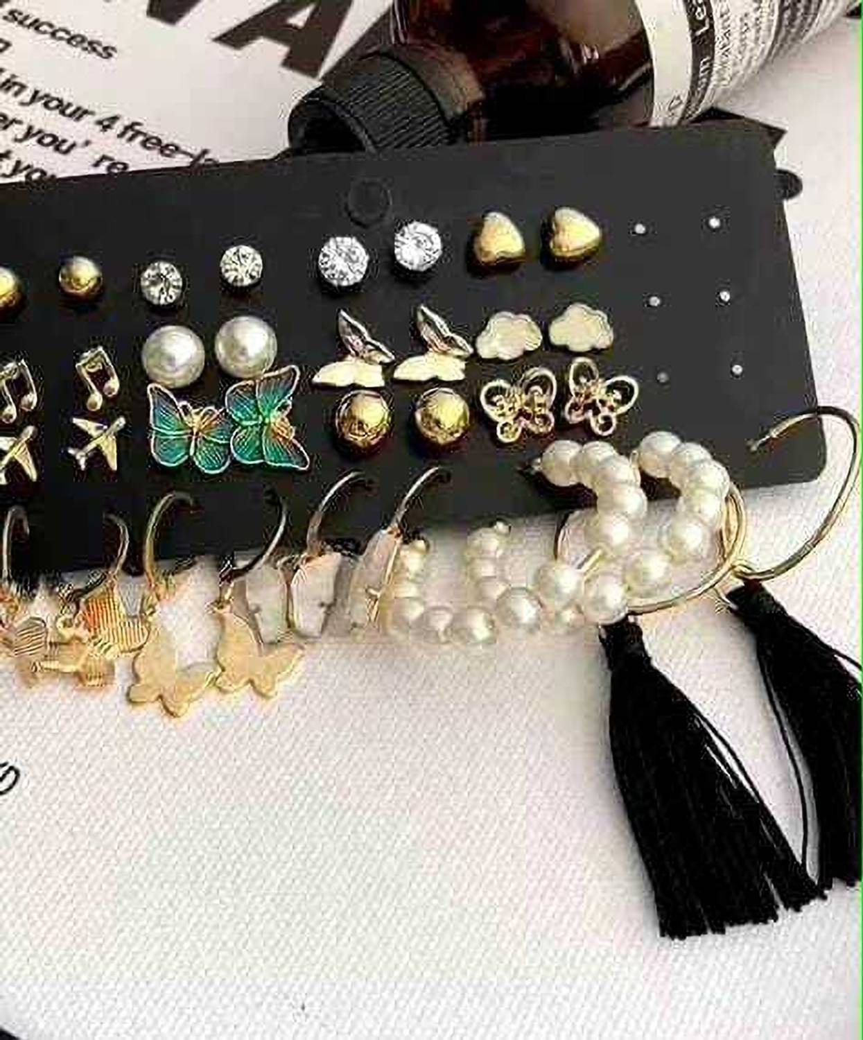 Ananya Trading Ananya Trading 17 Pairs Golden Hoop Earrings Set Pearl Alloy Earring Set