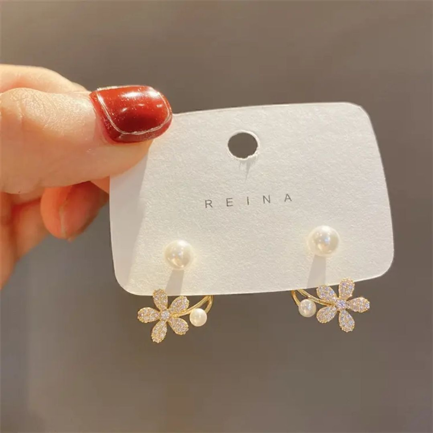 Image of estailo fashion Sandhyora Bling Blogger Daisy Earrings Cubic Zirconia Alloy Stud Earring