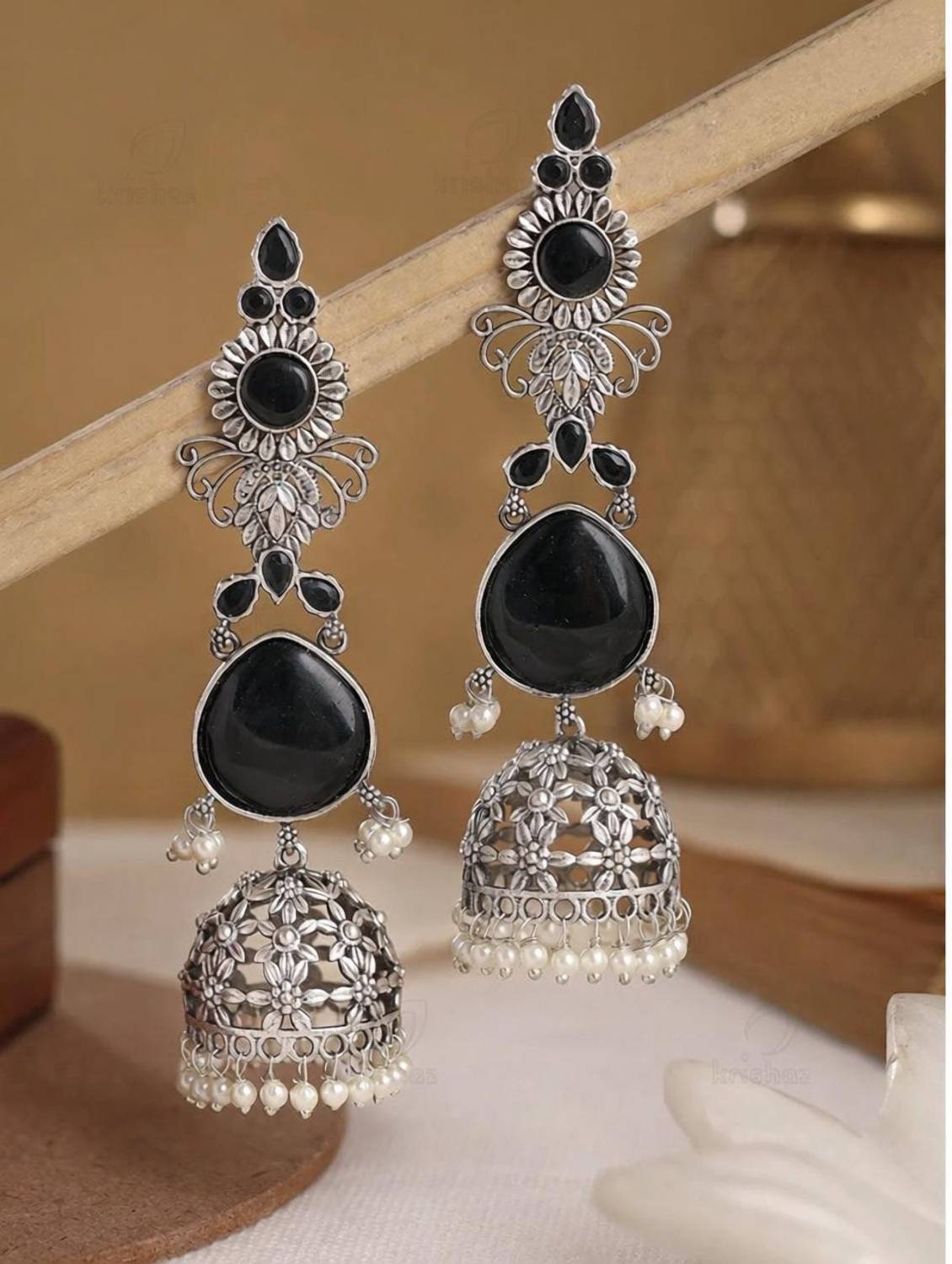AKENTRPRISE LOG EARRINGS Agate Alloy Jhumki Earring, Drops & Danglers