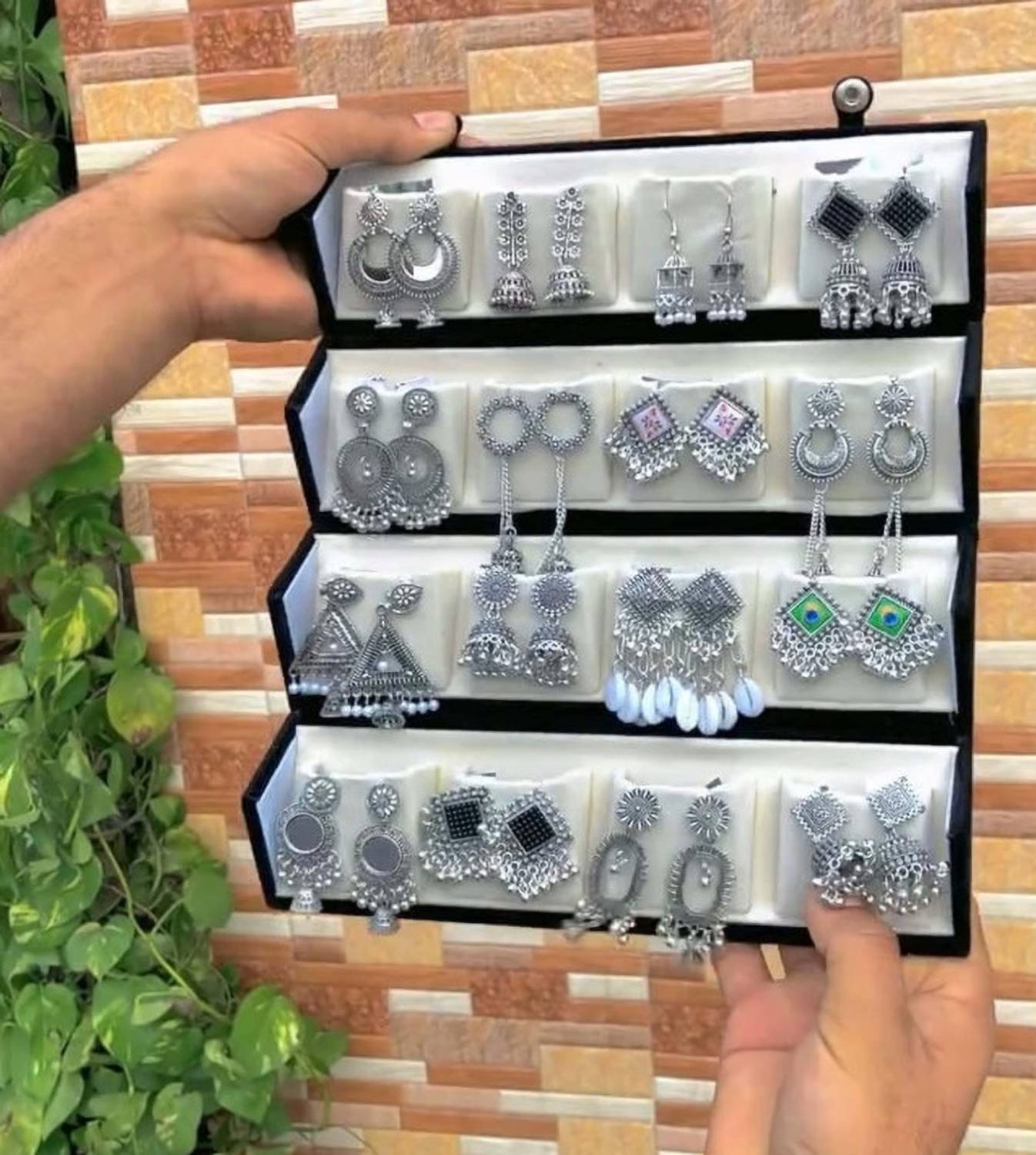 Sihn 16 Earring Set Sterling Silver - Image 1