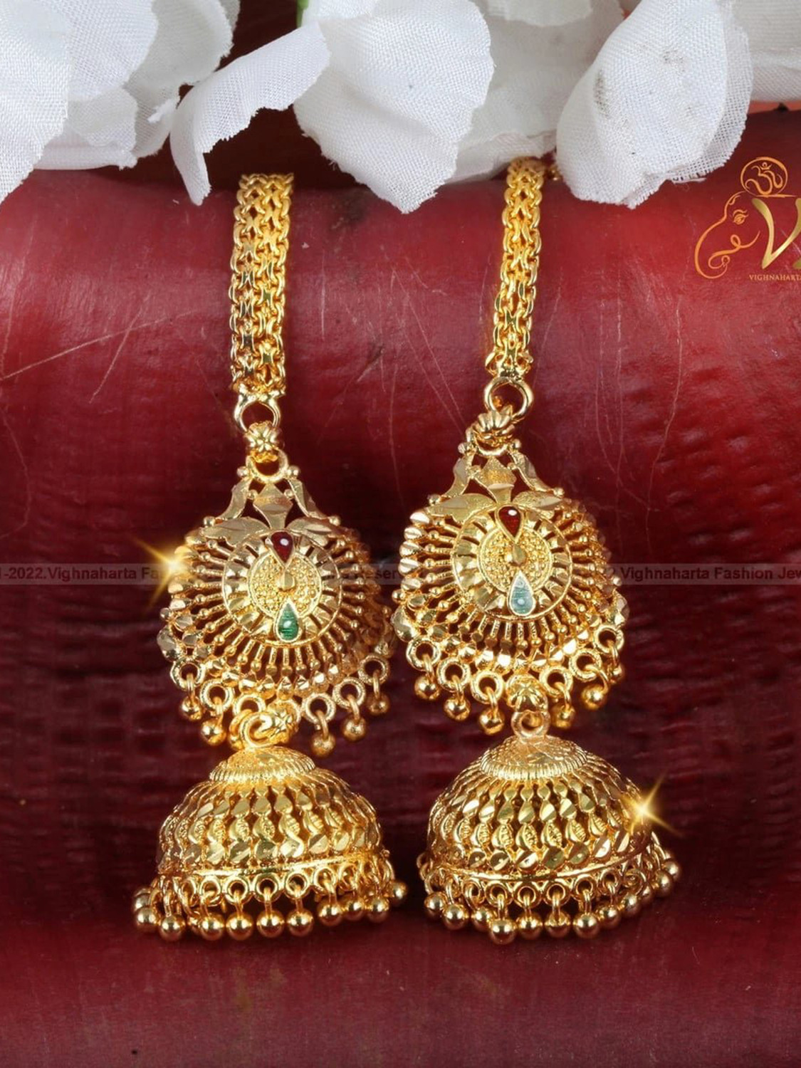 Image of VIGHNAHARTA Vighnaharta Traditional Wdding and Party wear South Screw back alloy 1 gm Gold Plated Kanchain Jhumki Earring for Women and Girls (VFJ1331ERG) Alloy Jhumki Earring