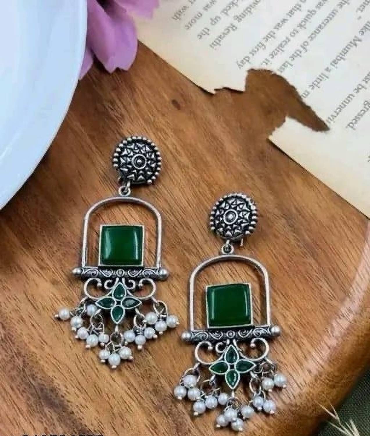 AKENTRPRISE greenearring11 Alloy Stud Earring