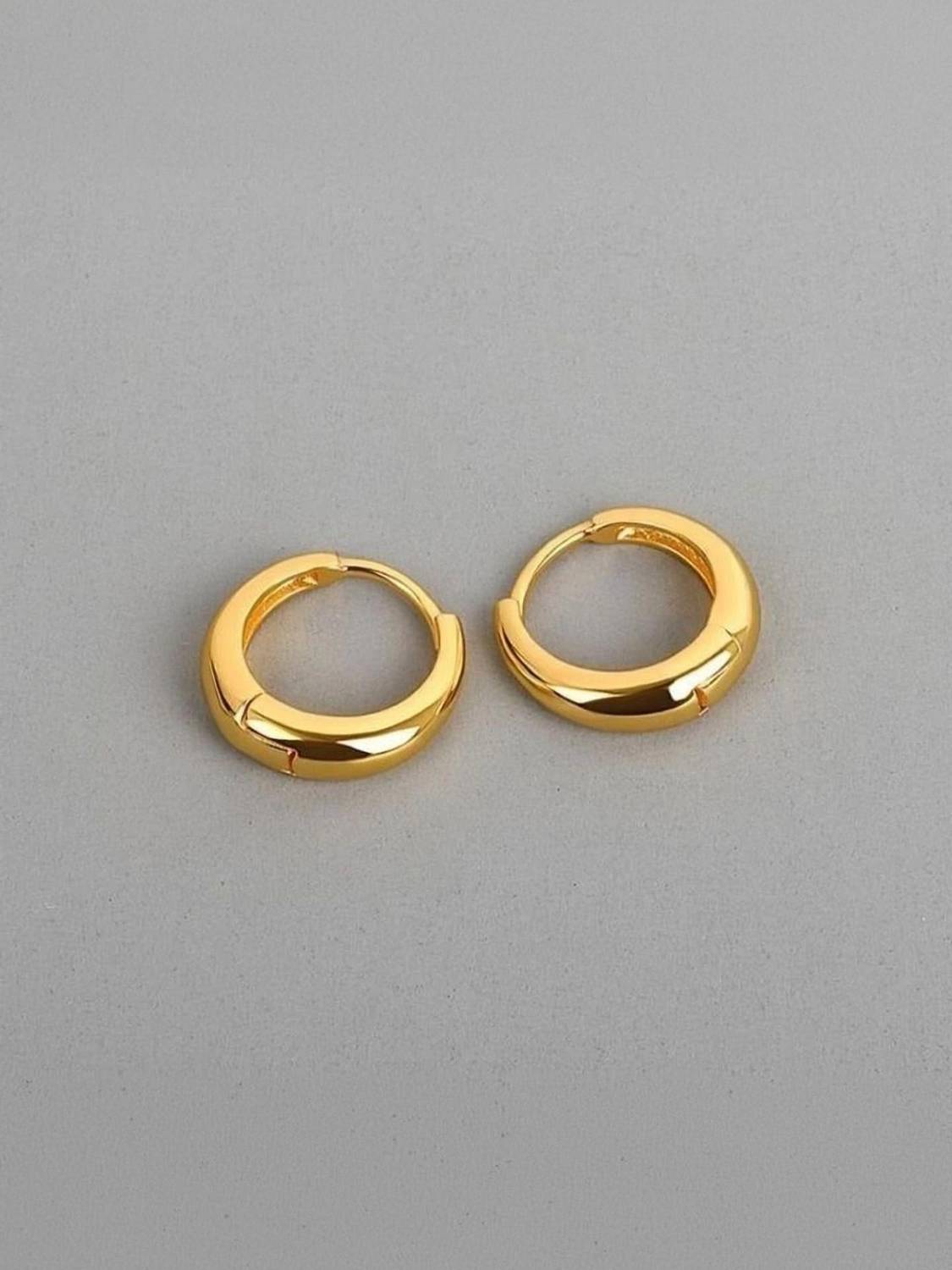 Aksha Collection Gold plated hoop earring Gold, Copper Clip-on Earring Aksha Collection Gol