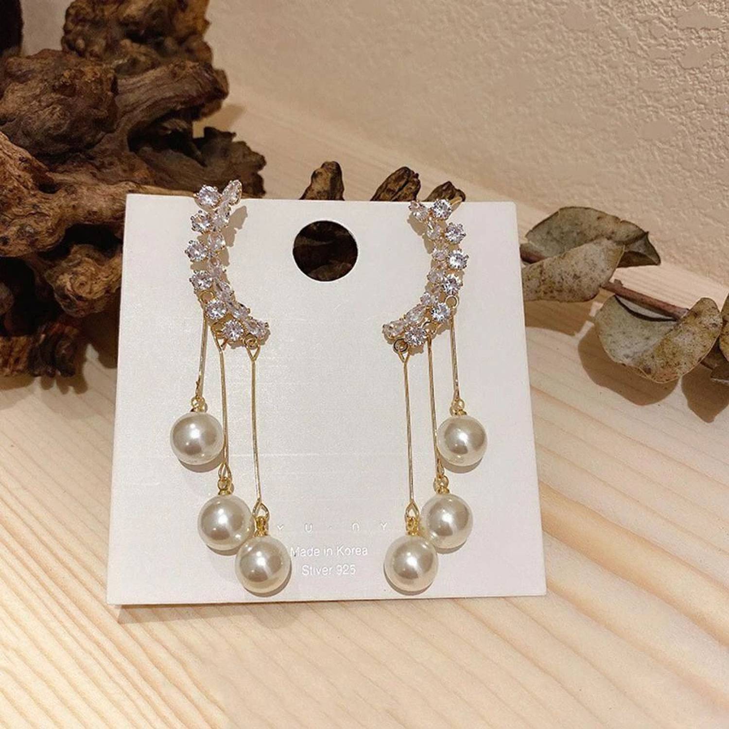 zayraa Pearl Multi Strings Alloy Cuff Earring - Image 2