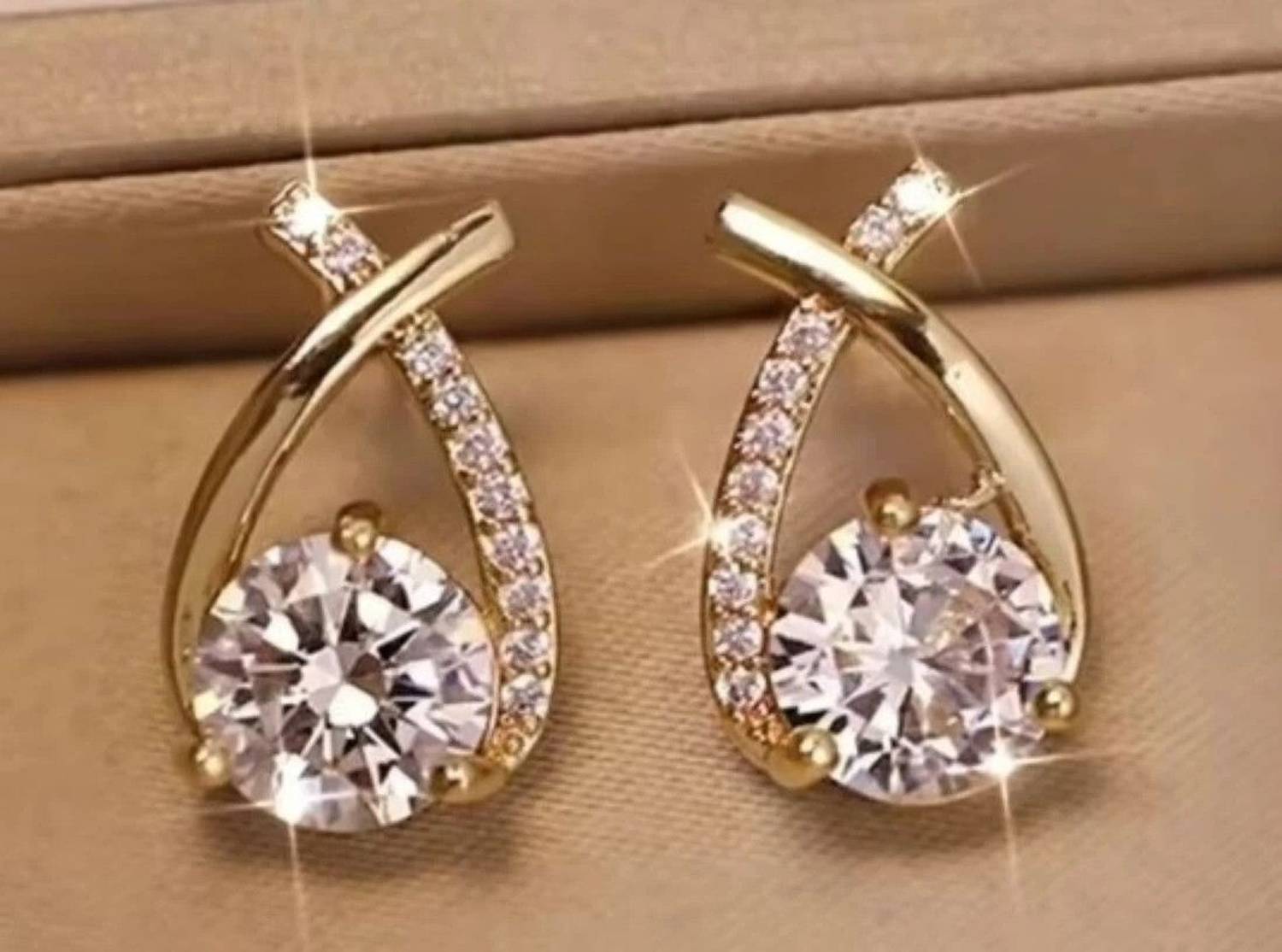 Angel gems Stylish Western Stud Earring Cubic Zirconia Metal Stud Earring