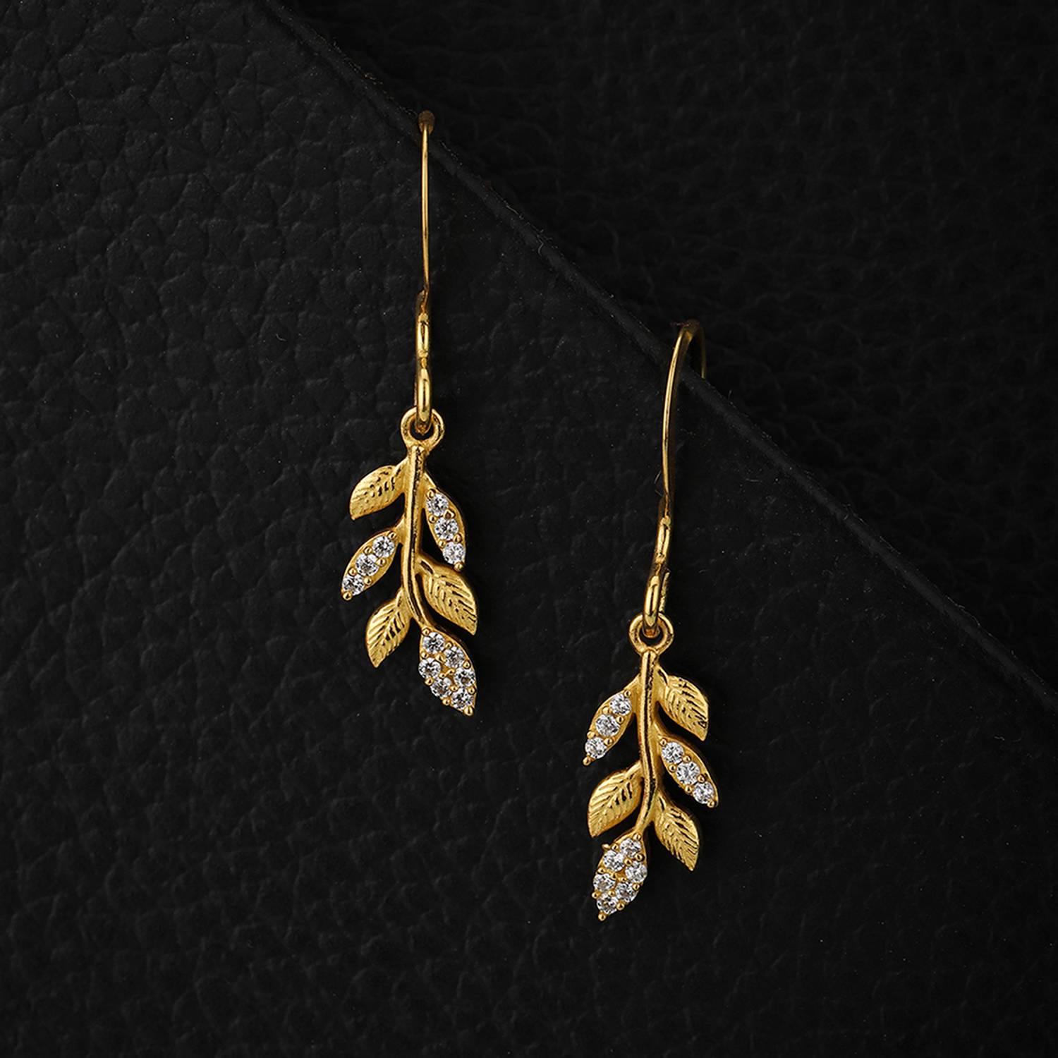 CARLTON LONDON 18kt Gold Plated CZ Leaf Drop Earring Cubic Zirconia Brass Drops & Danglers