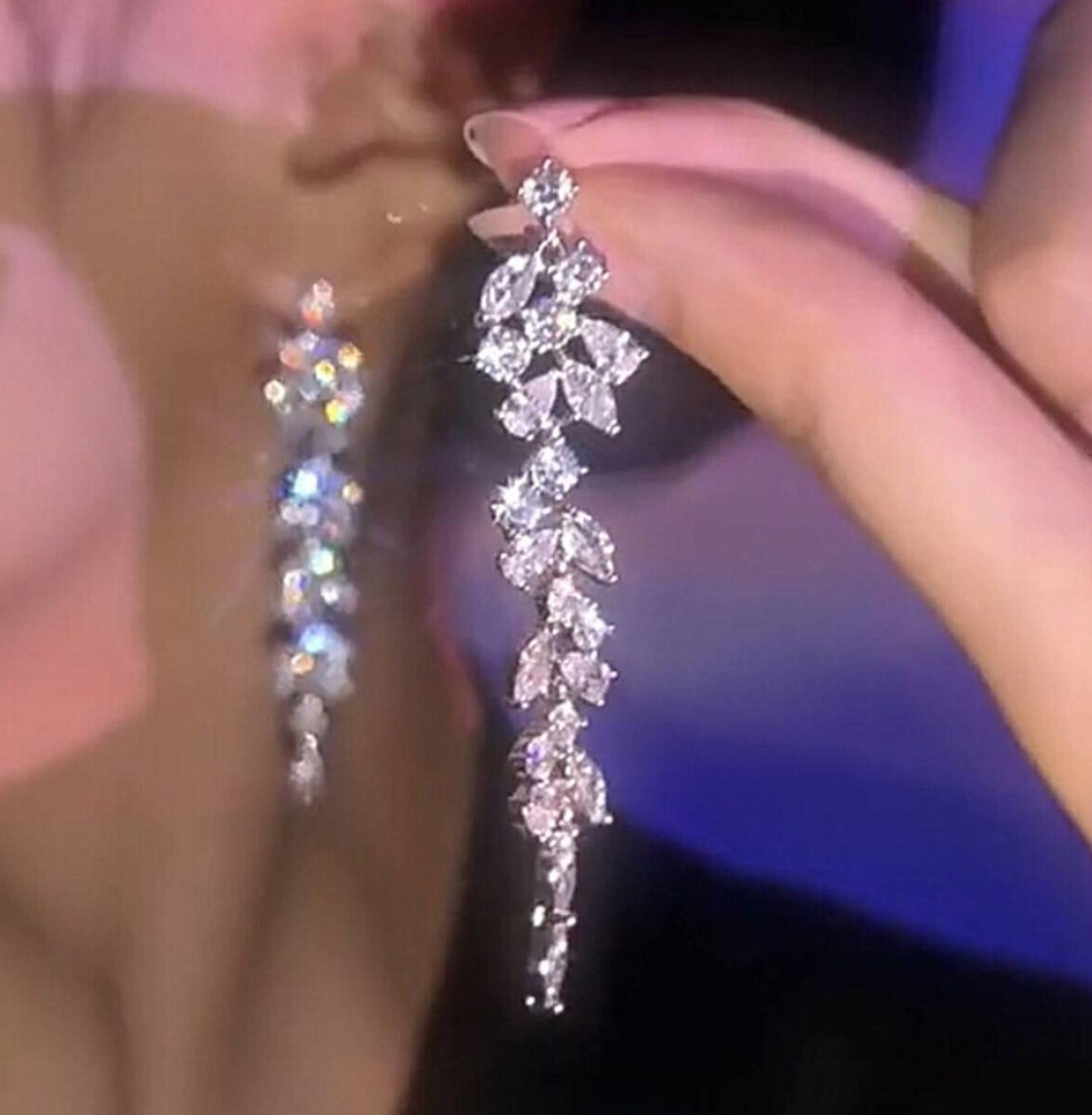 AKISON Flower Leaves Long Earrings - Image 4