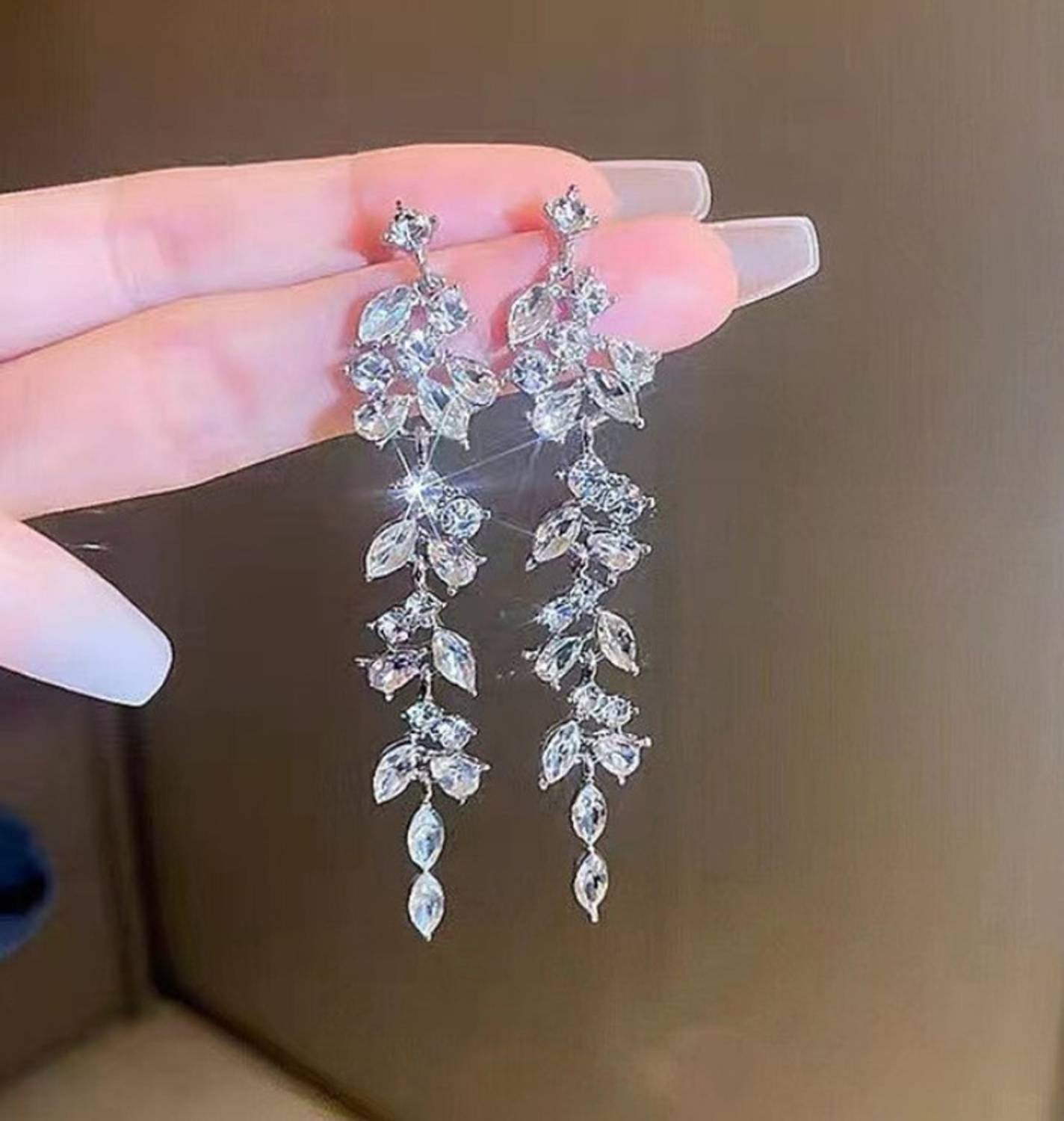 AKISON Flower Leaves Long Earrings - Image 5
