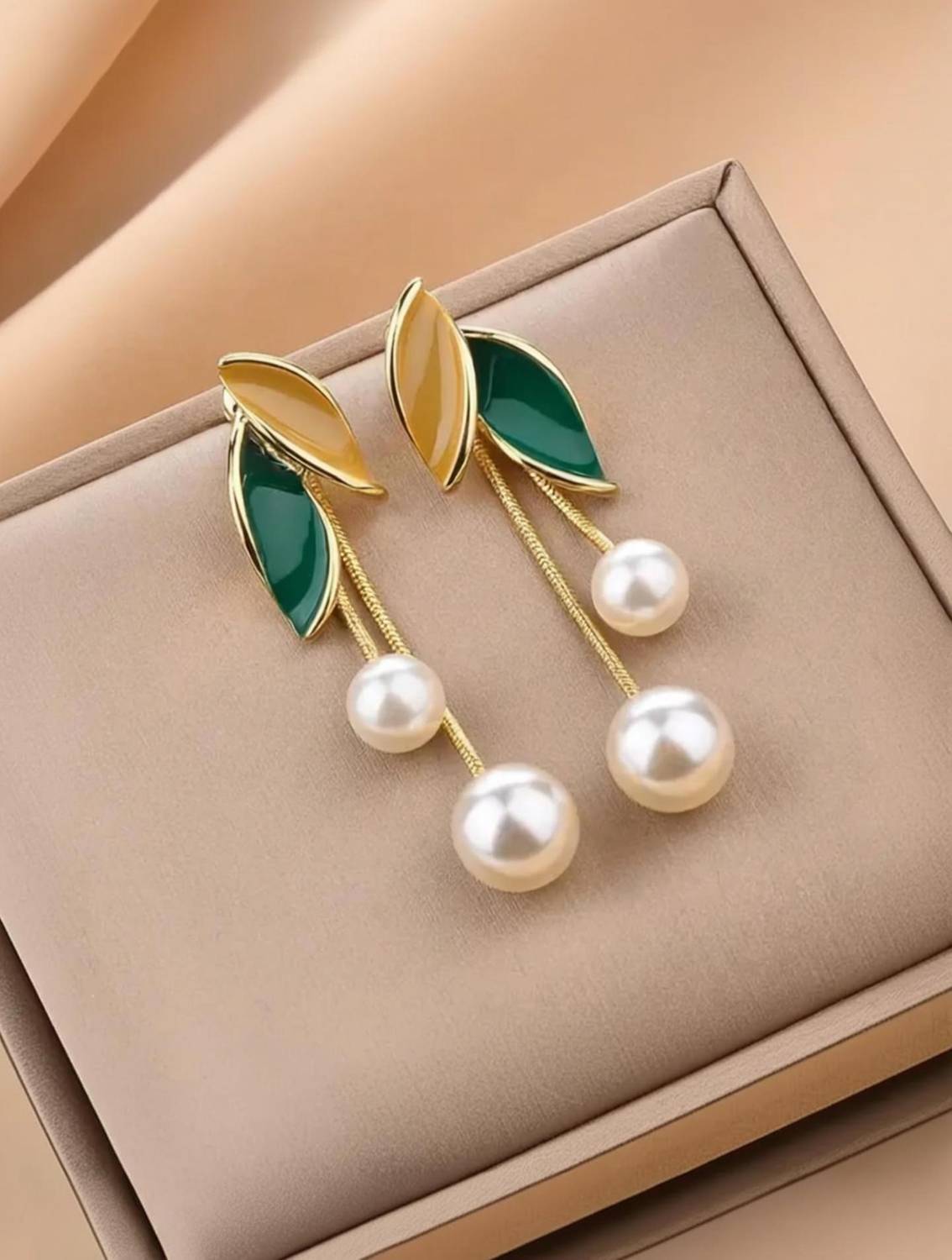Ind smart cart korean Design Beautiful Stylish Earring For Girls & Women Alloy Drops & Danglers