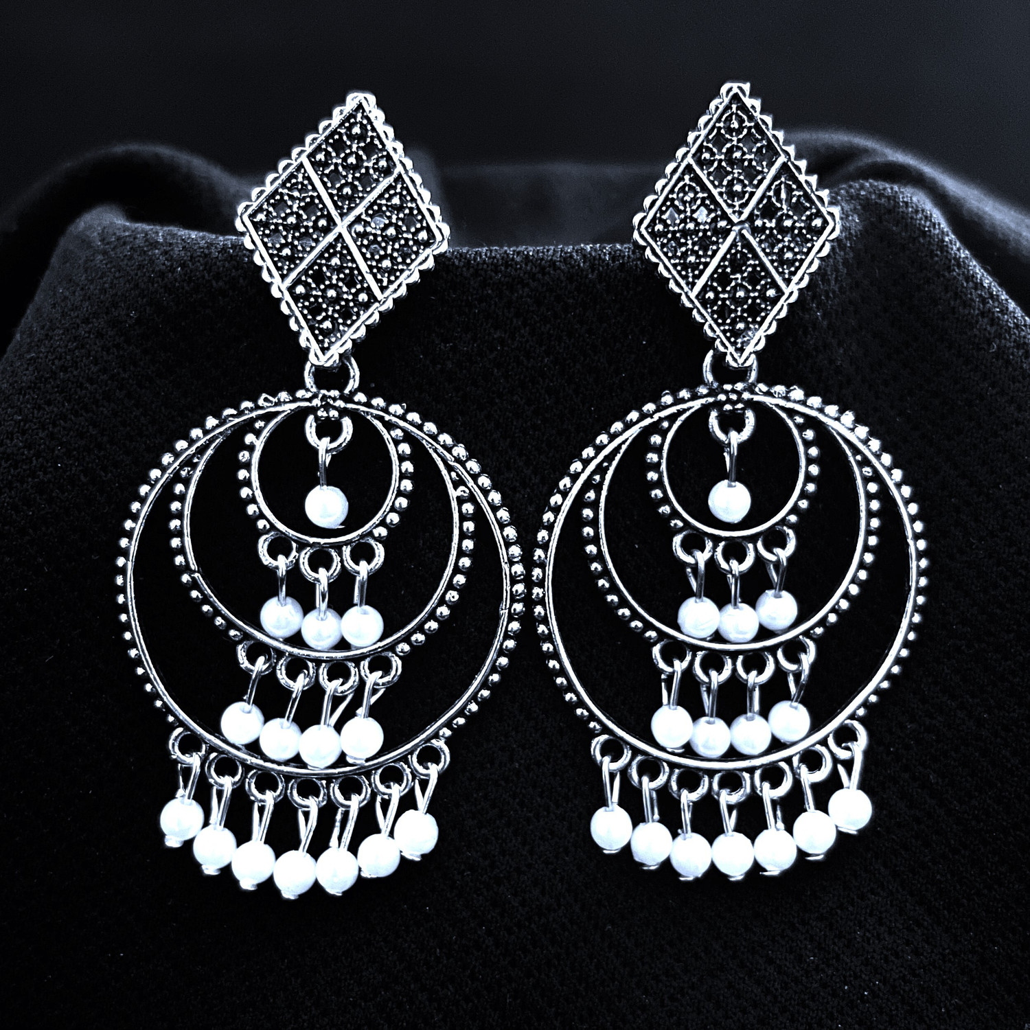 Image of ANNORA INTERNATIONAL EARINGS COMBO PACK OF 6 Alloy Jhumki Earring