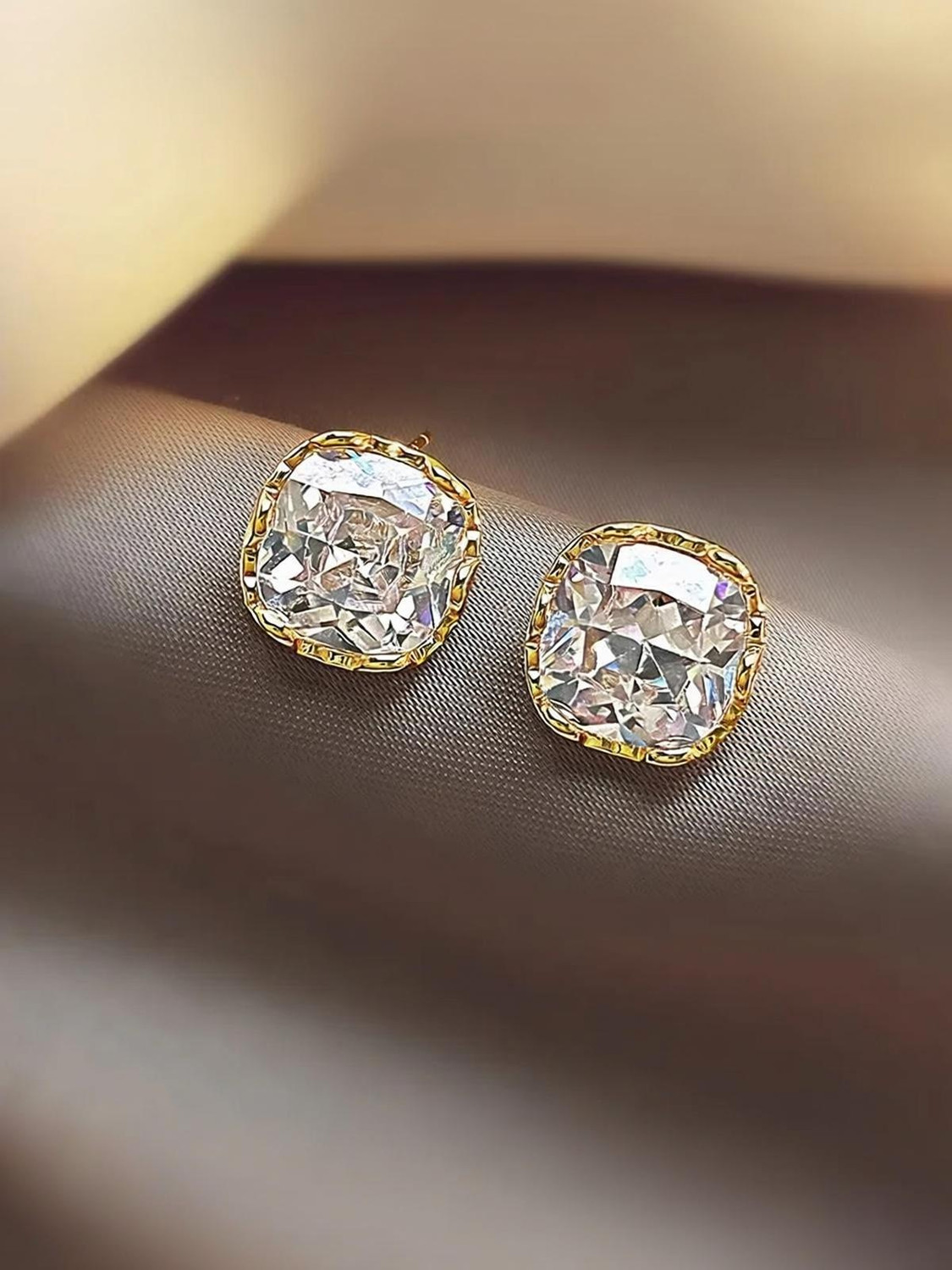 Image of PIXFLIK Geometric Inlay Alloy Artificial Gemstones Ear Studs Alloy Stud Earring