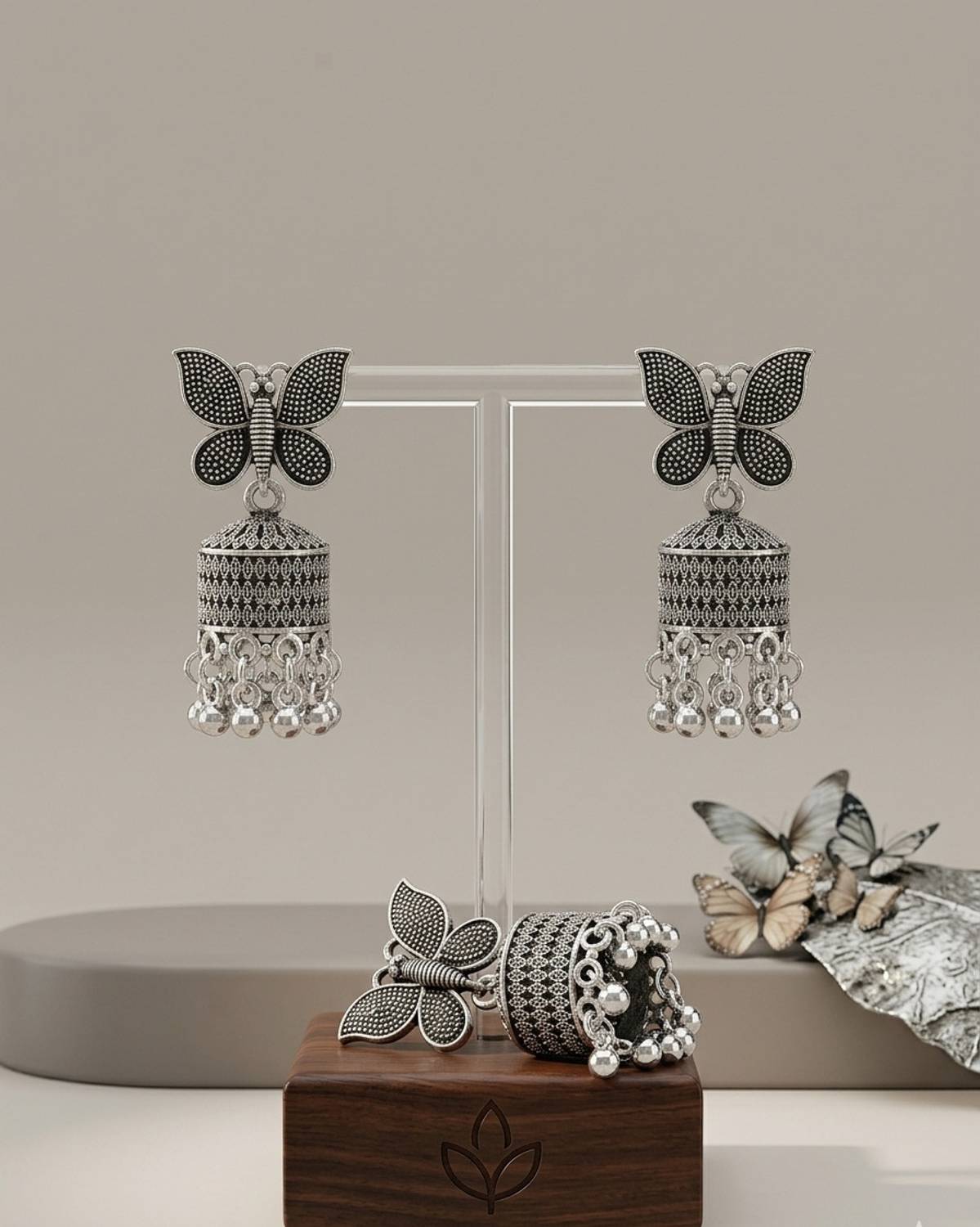 HS Bandhu Premium Set of 12 Earrings Pack of 12 - Image 4