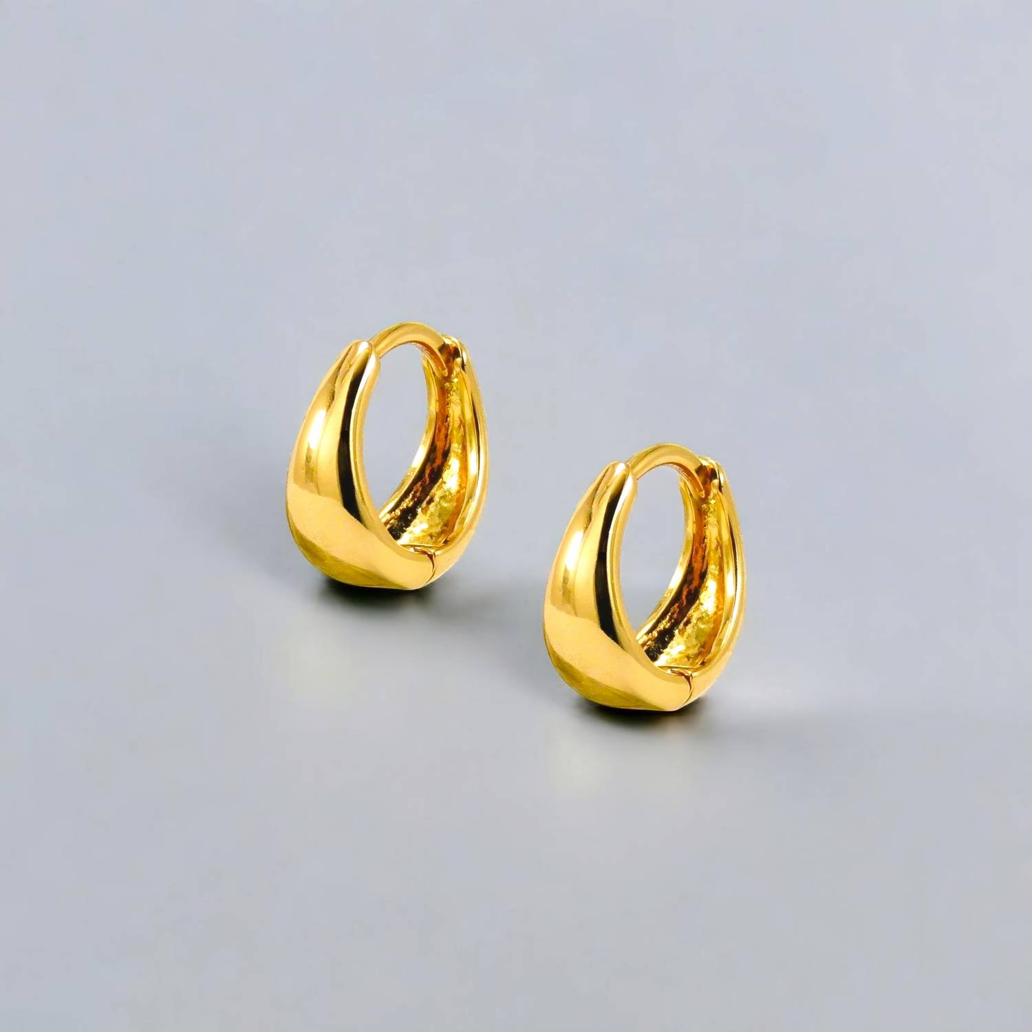 MA FASHION Cubic Zirconia Brass Hoop Earrings - Image 4