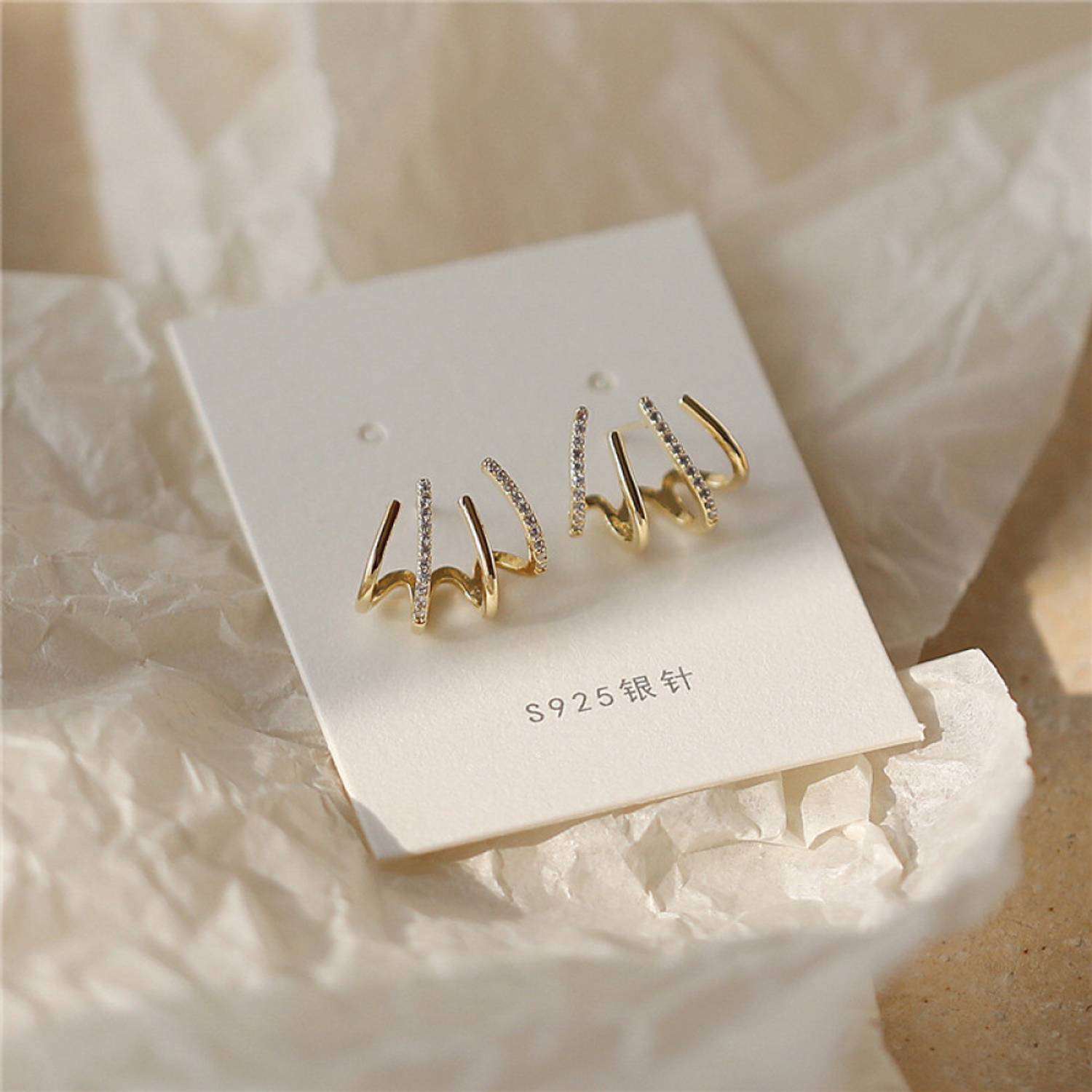 kazare Alloy Stud Earring - Image 2