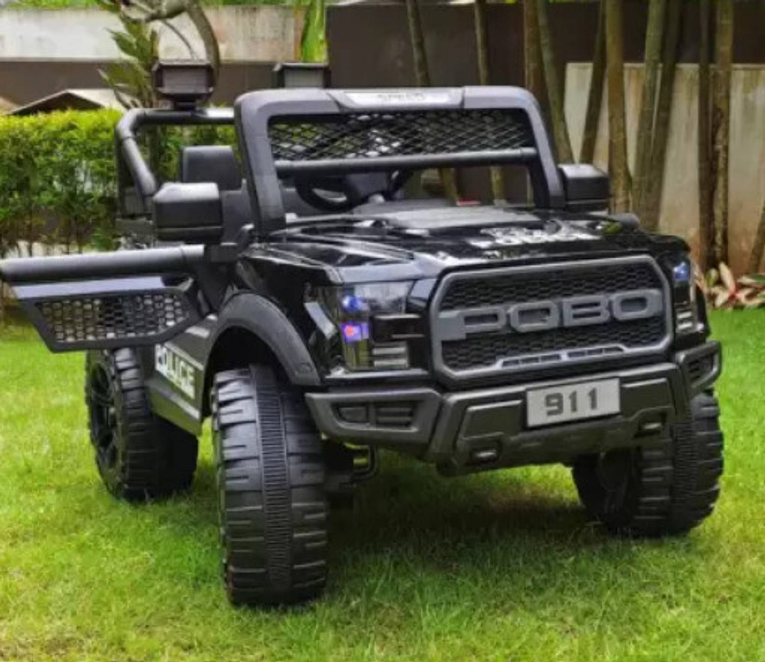 SmallBoyToys POBO Black 4X4 Battery Car - Image 2