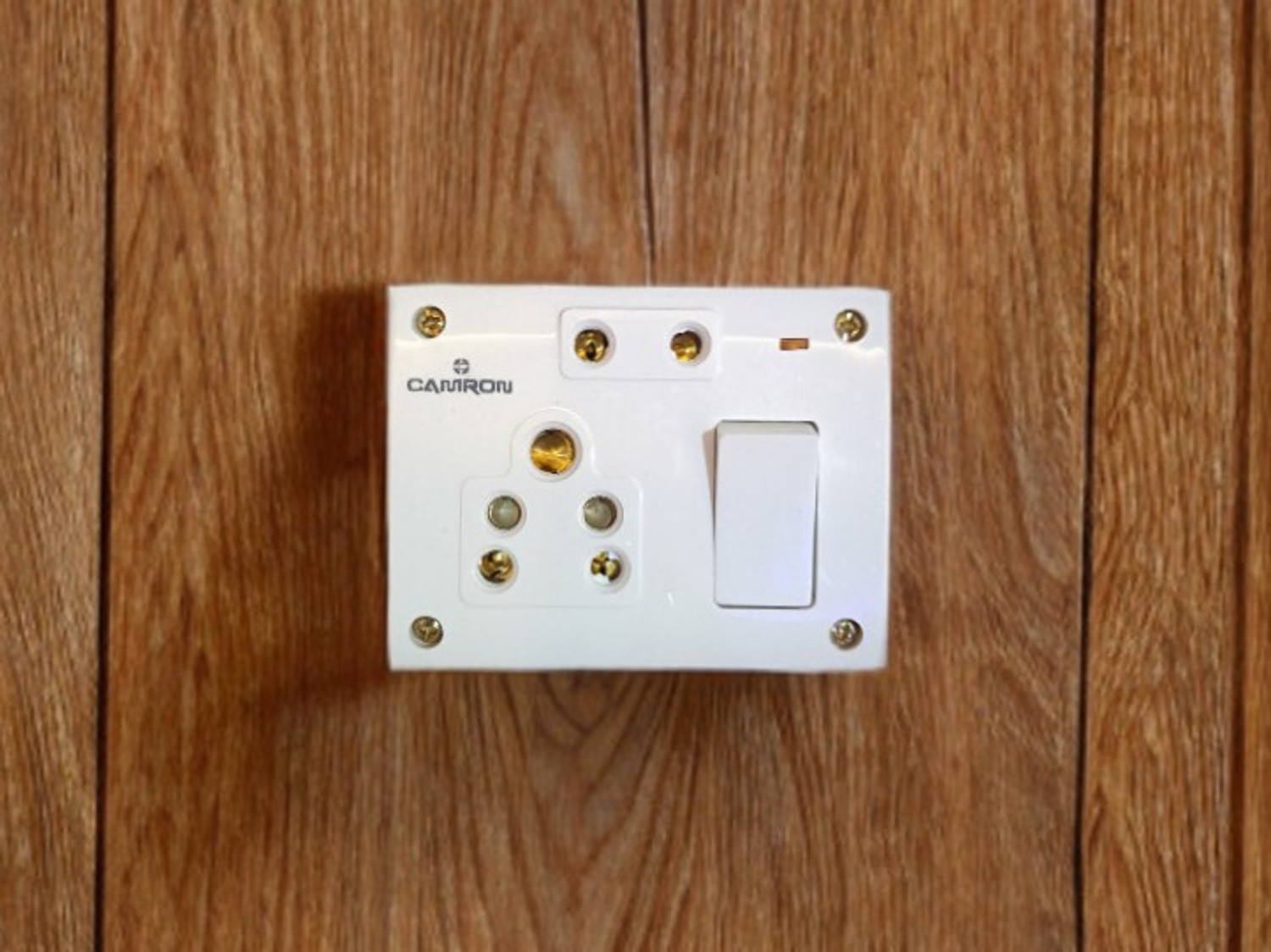 Image of SS TRADER Extension Board Universal 1 Switch, 2 Socket Extension Boards Pack Of 15 Wall Plate