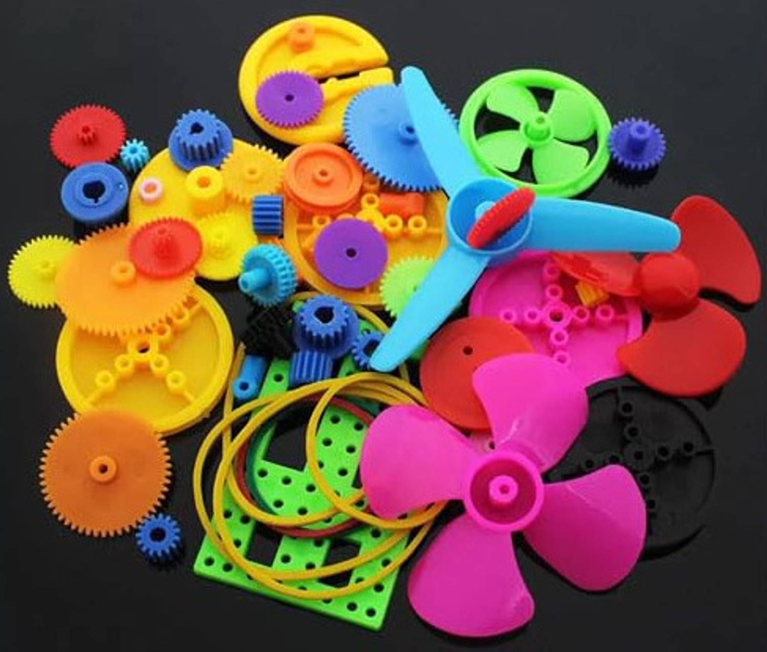 SG Flash QUALITY 55pcs Colorful Plastic Motor Gear Pulley Fan